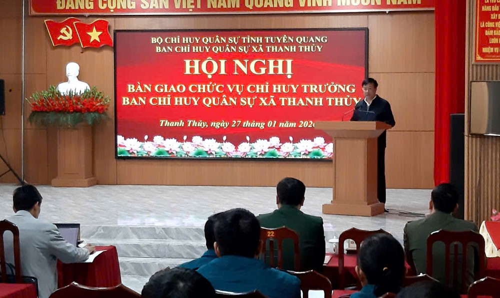 Hội nghị bàn giao chức vụ Chỉ huy trưởng Ban chỉ huy Quân sự