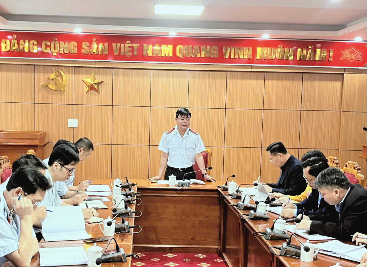 Thanh tra tỉnh công bố quyết định thanh tra việc chấp hành các quy định của pháp luật trong công tác quản lý, sử dụng đất đai trên địa bàn phường Hà Giang 1 và các xã Tân Quang, Phú Linh, Linh Hồ, Thanh Thuỷ tỉnh Tuyên Quang