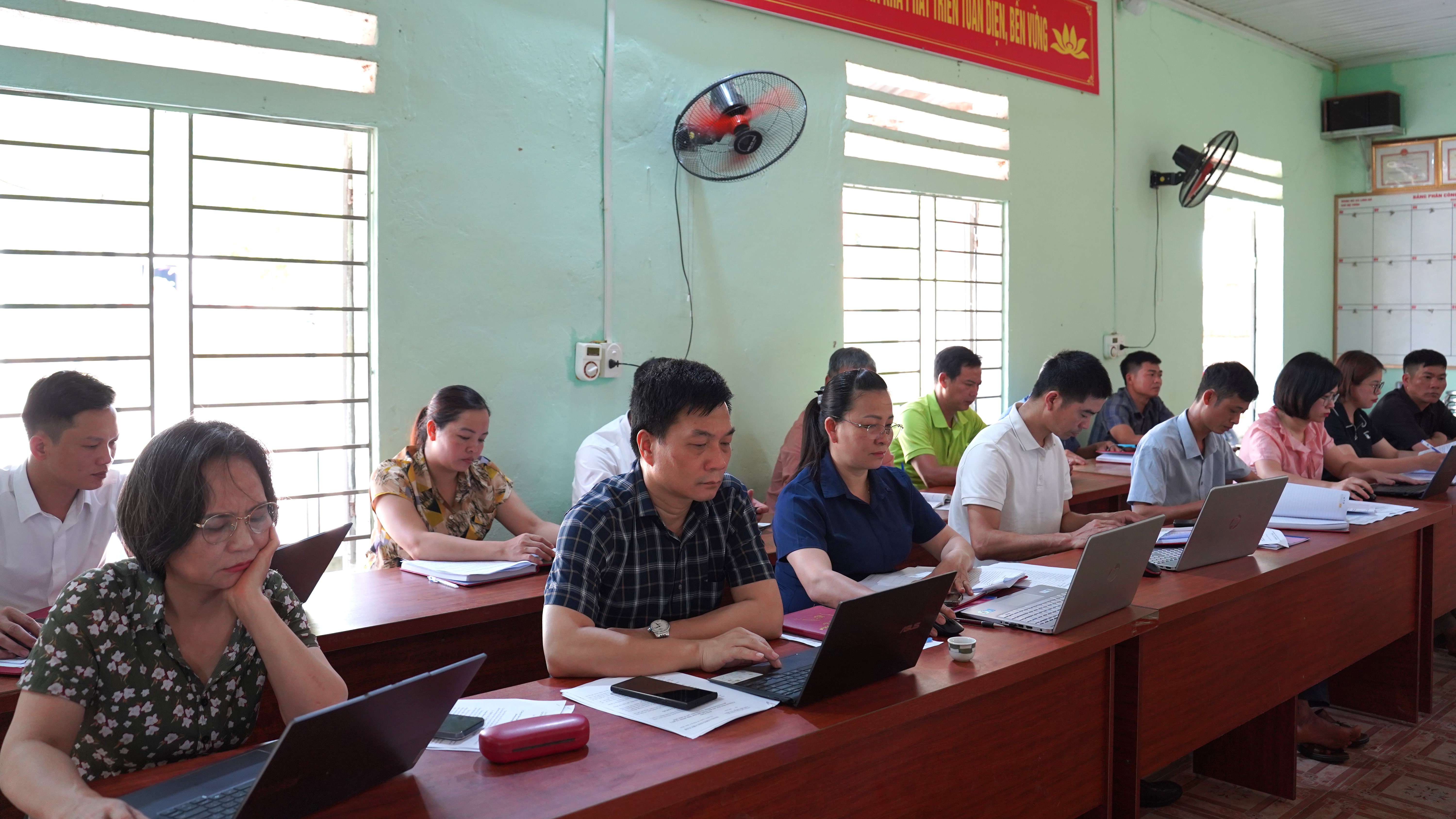 N&agrave; kh&agrave; 2.JPG