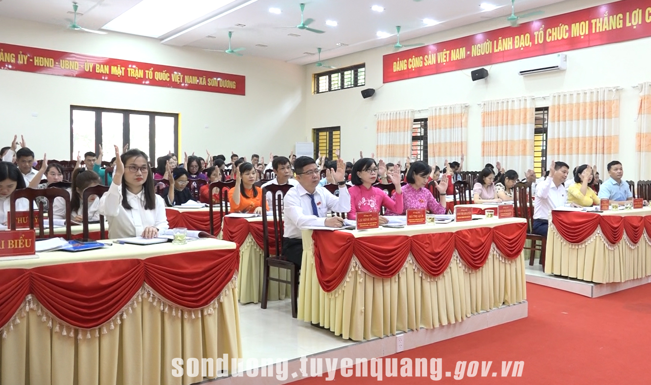 Kỳ họp chuyên đề lần thứ nhất HĐND xã Sơn Dương khóa I, nhiệm kỳ 2021 - 2026