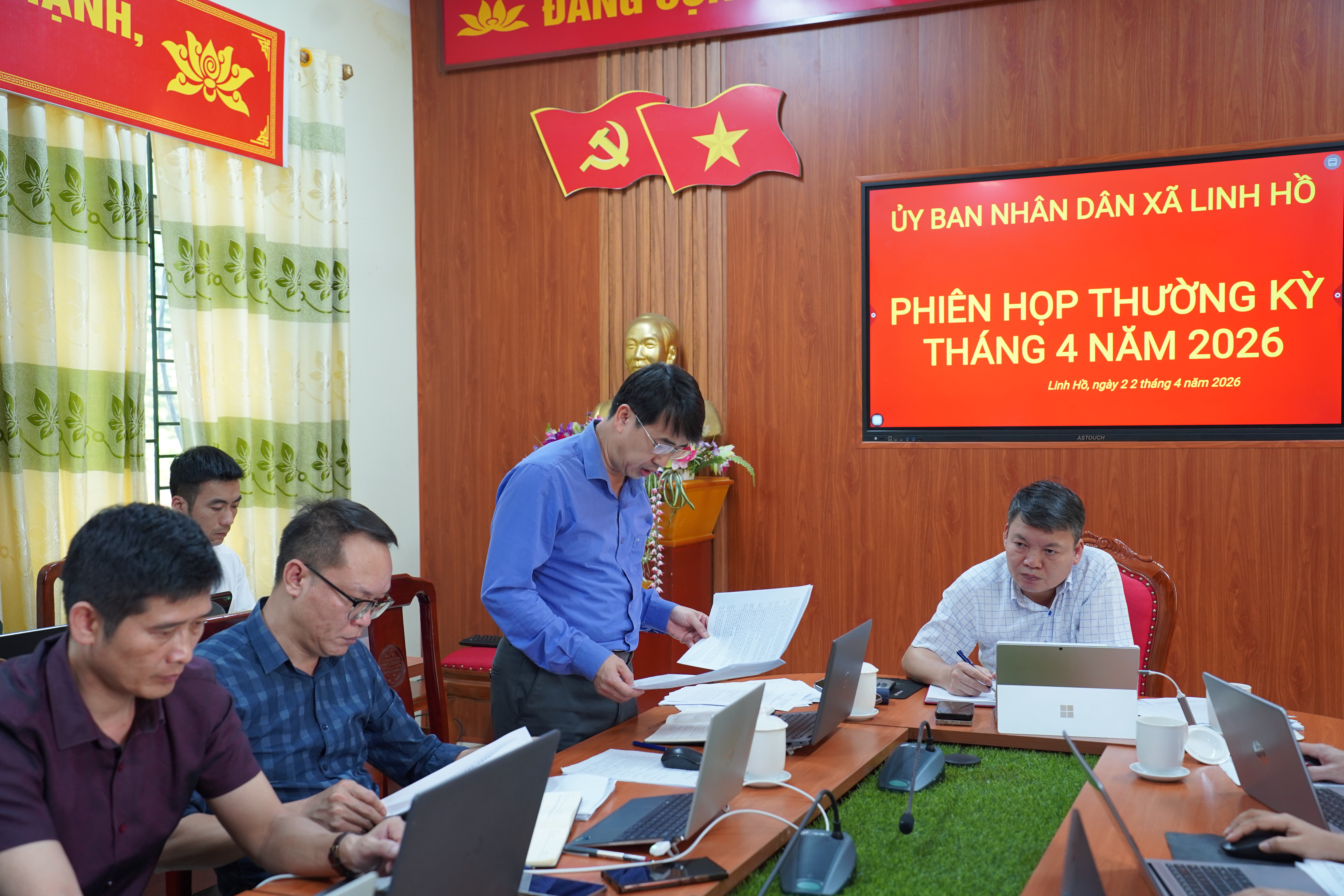 phi&ecirc;n họp 5.JPG