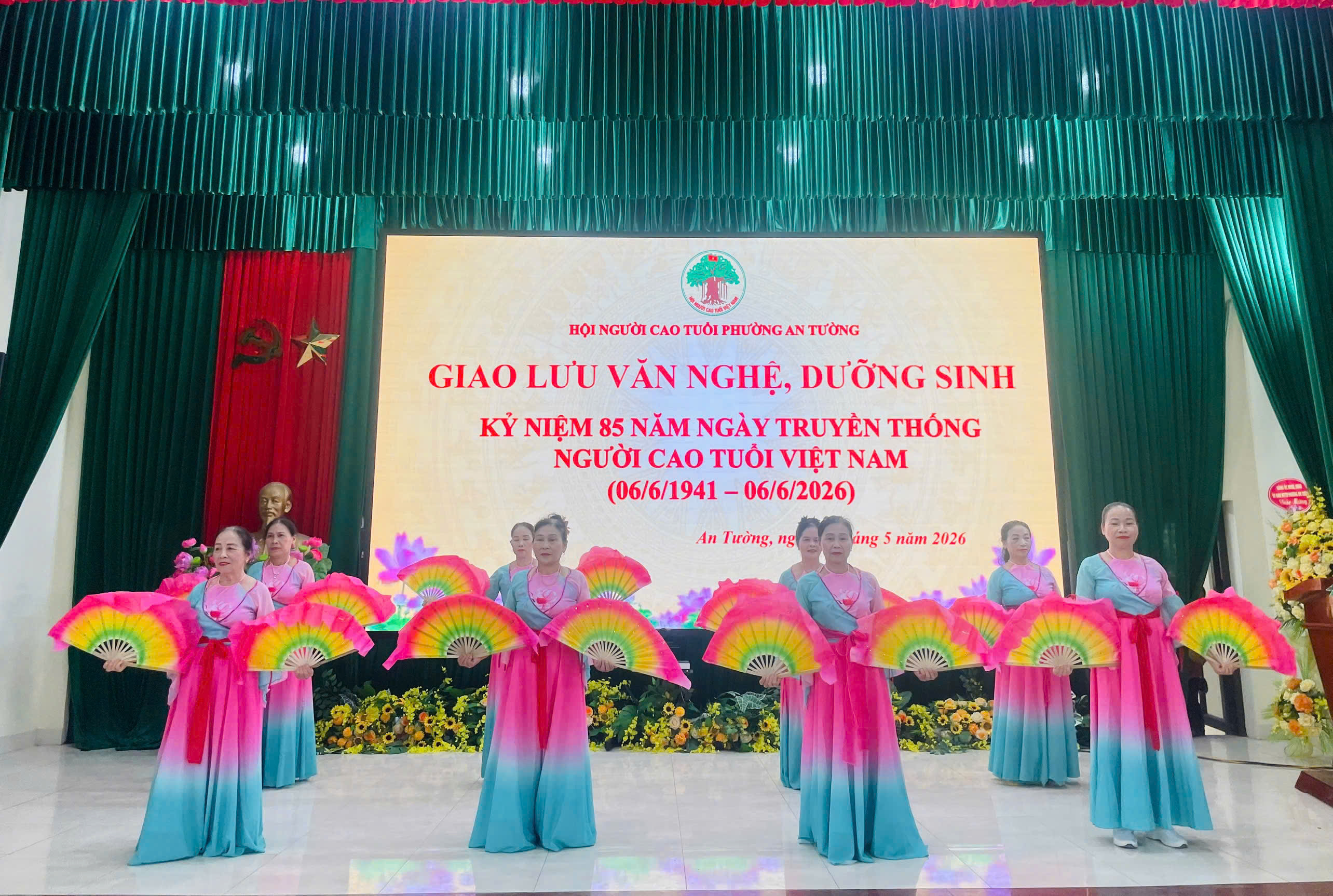  Hội Người cao tuổi phường An Tường giao lưu văn nghệ, dưỡng sinh kỷ niệm 85 Ngày truyền thống Người cao tuổi Việt Nam (06/6/1941-06/6/2026)