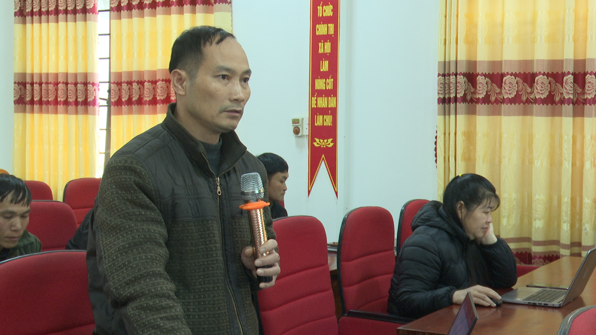 tải xuống (18) (mp3cut.net).00_07_27_10.Still008.jpg