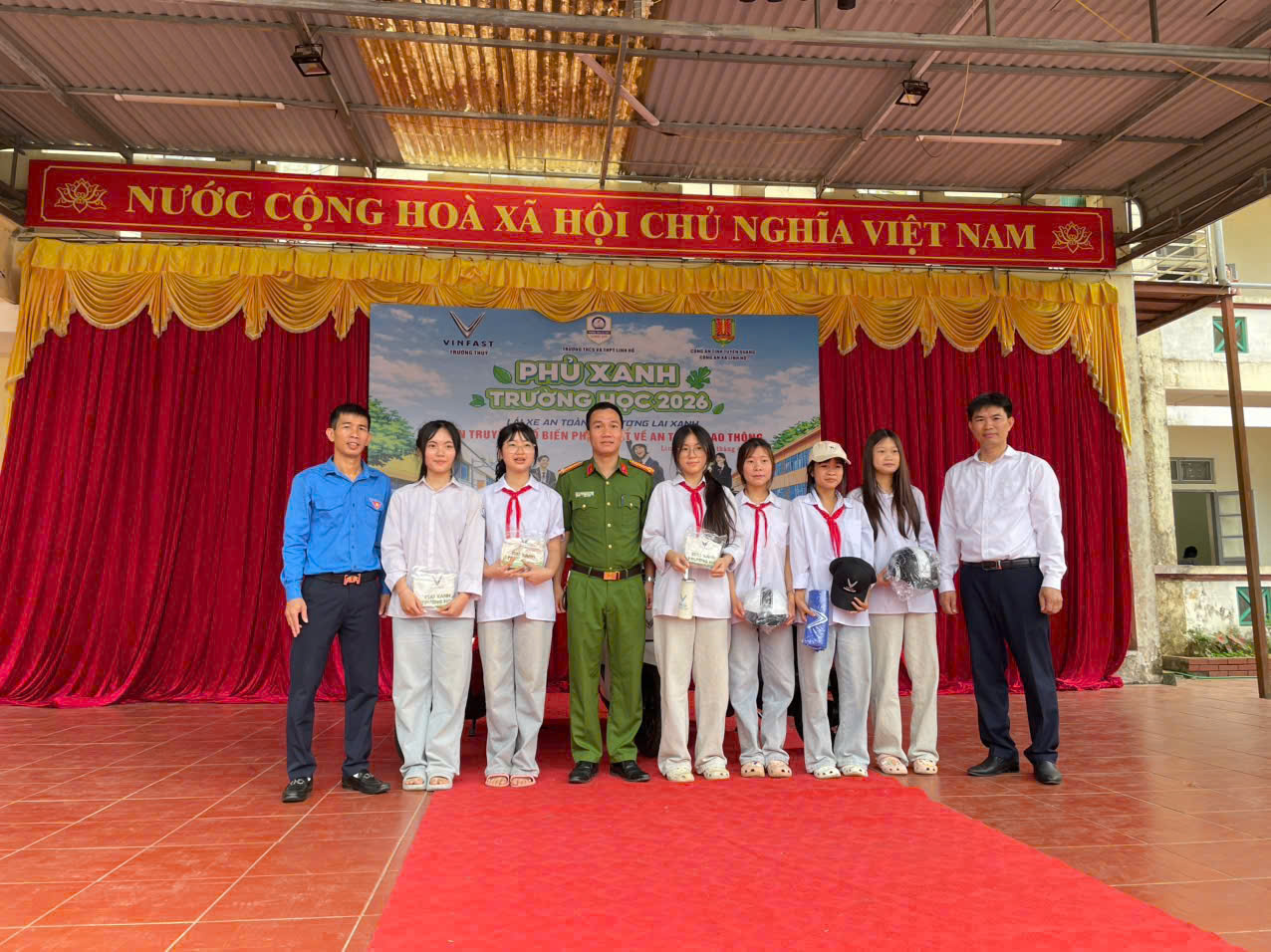 TUYÊN TRUYỀN PHỔ BIẾN GIÁO DỤC PHÁP LUẬT CHO HỌC SINH