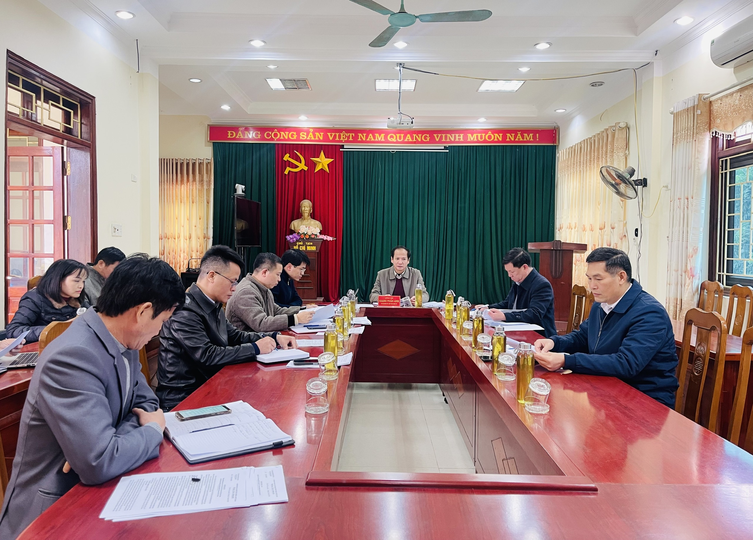 Thường trực xã Tân Trào họp tháng 1/2026