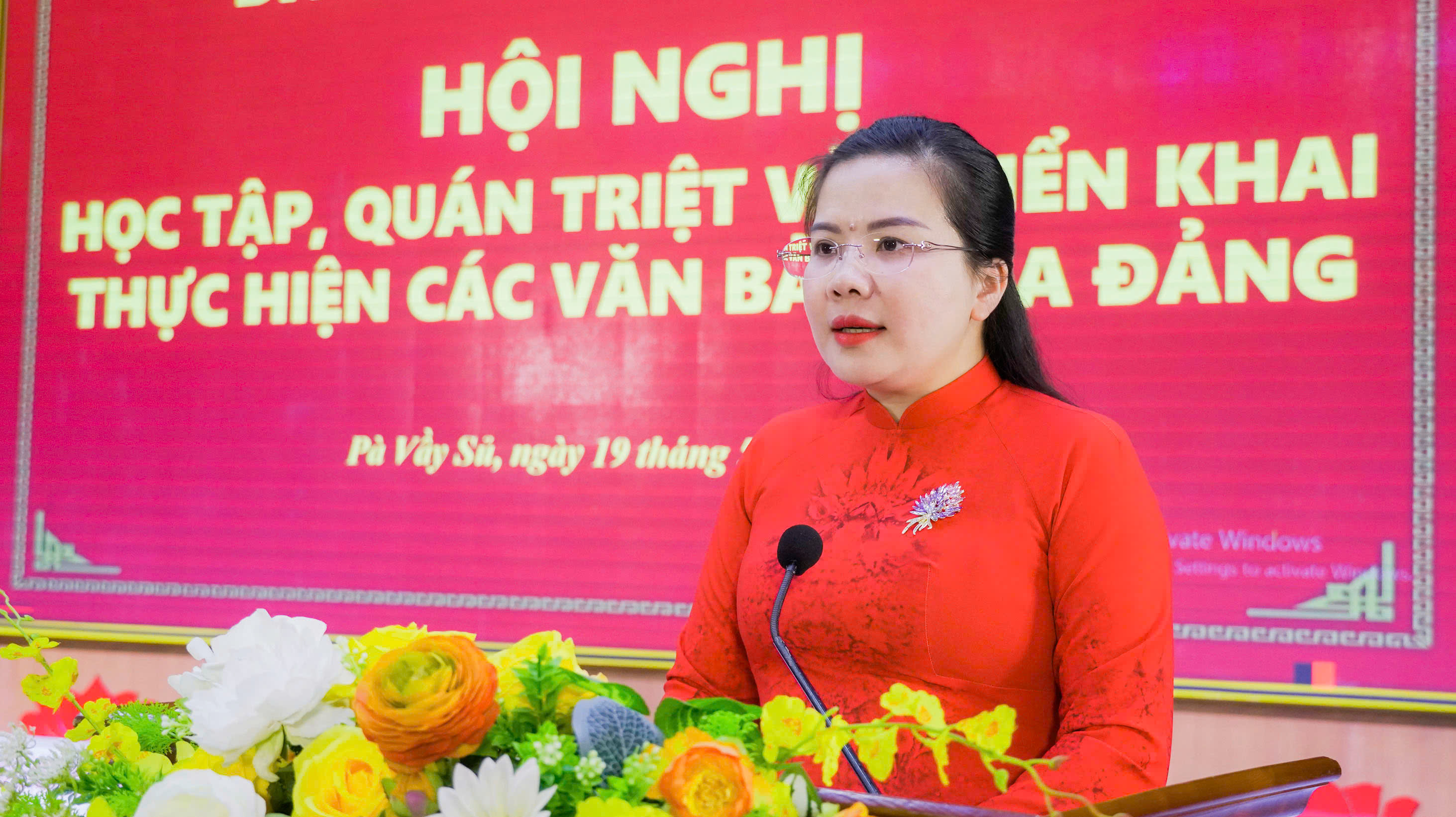 học tập quán triệt văn bản của đảng (1).jpg