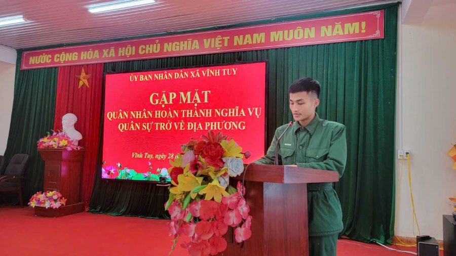 gặp mặt qu&acirc;n nh&acirc;n 33.jpg