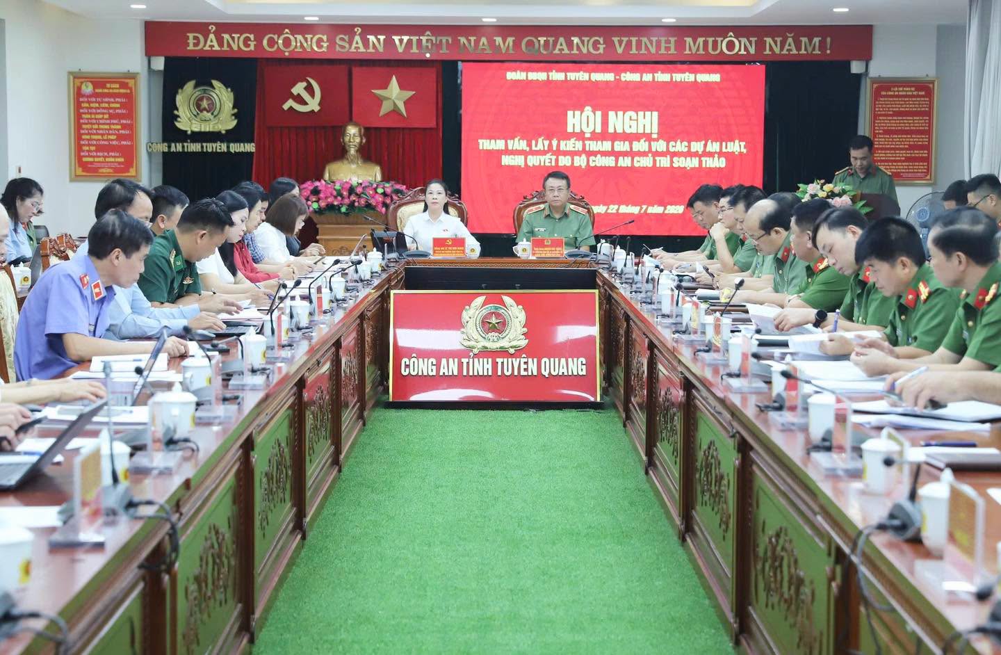 TUYÊN QUANG: LẤY Ý KIẾN GÓP Ý CÁC DỰ ÁN LUẬT DO BỘ CÔNG AN CHỦ TRÌ SOẠN THẢO