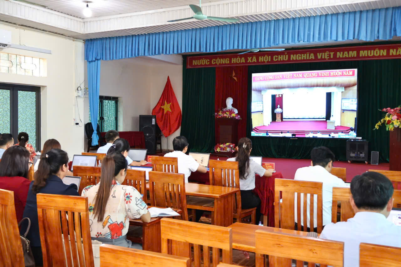 Vĩnh Tuy tham dự Hội nghị trực tuyến tổng kết năm học 2025-2026, triển khai nhiệm vụ năm học 2026-2027