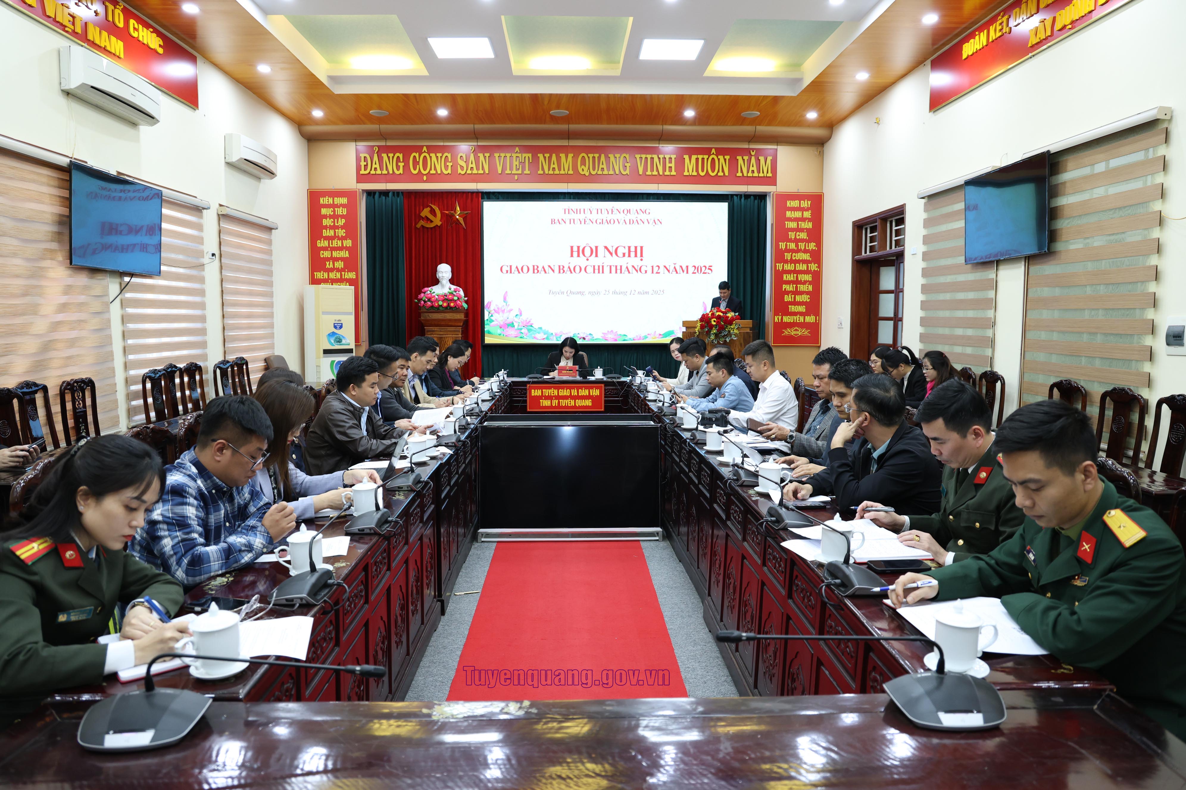 Hội nghị giao ban báo chí tháng 12/2025
