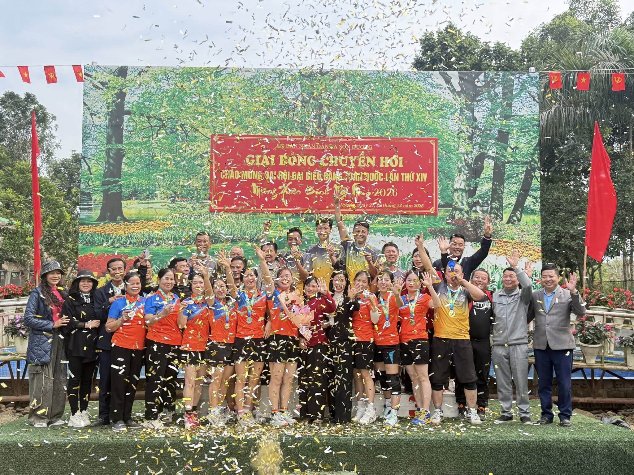 Giải bóng chuyền hơi xã Sơn Dương chào mừng Đại hội XIV của Đảng, mừng xuân Bính Ngọ 2026 thành công rực rỡ