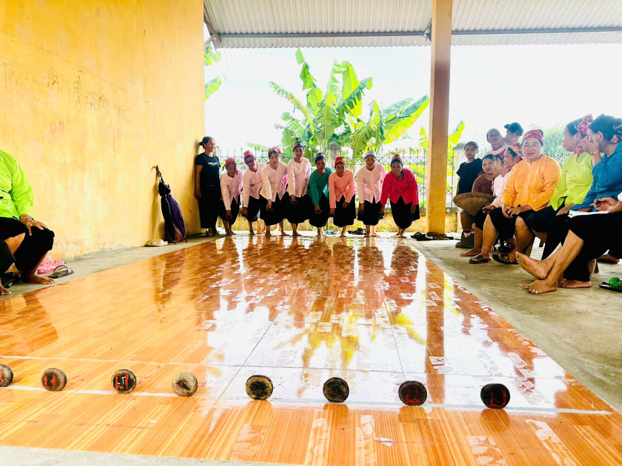 ĐÁNH LẸ – TRÒ CHƠI DÂN GIAN ĐỘC ĐÁO GÌN GIỮ HỒN CỐT VĂN HÓA NGƯỜI TÀY TUYÊN QUANG