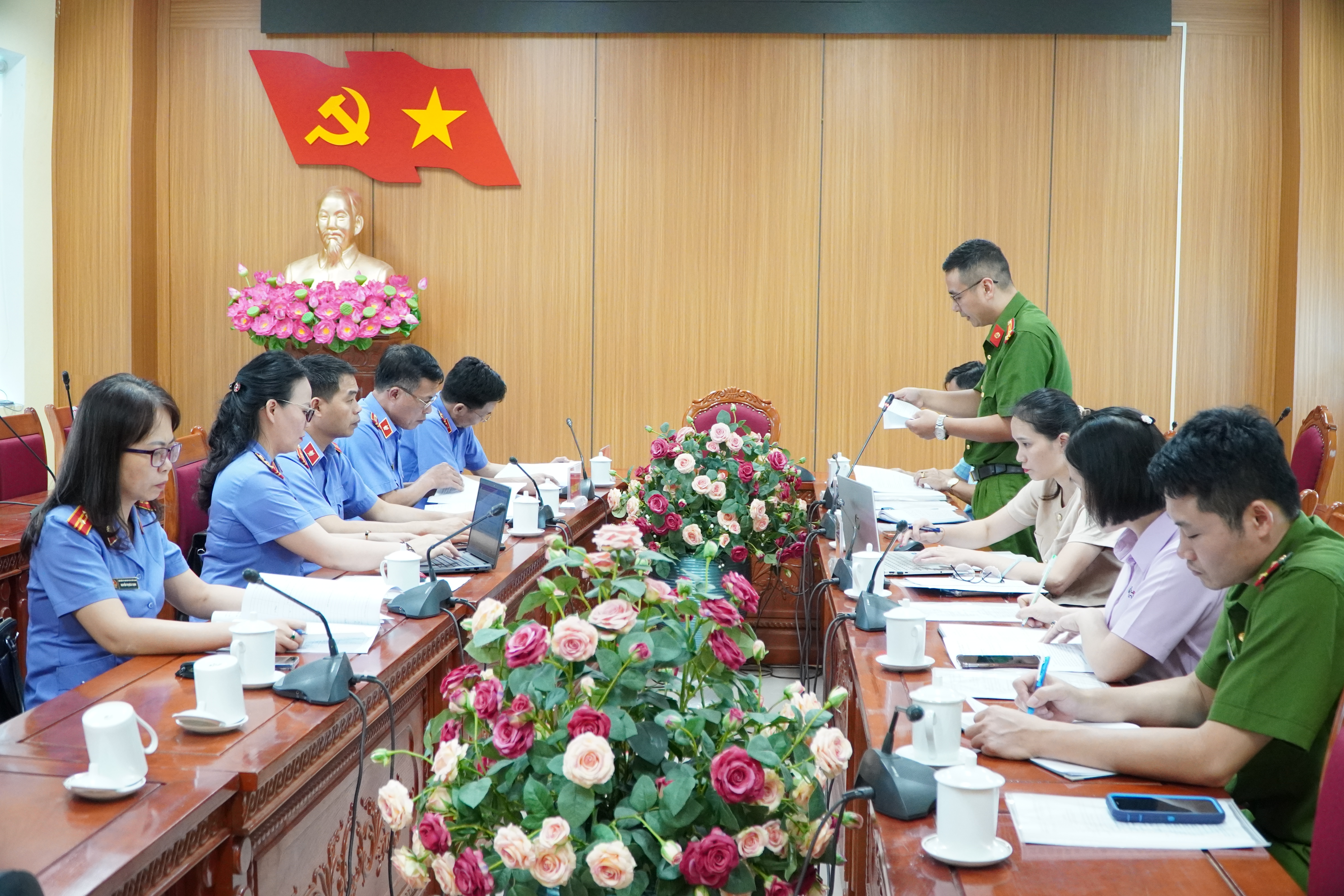 VIỆN KIỂM SÁT NHÂN DÂN TỈNH KIỂM SÁT CÔNG TÁC THI HÀNH ÁN HÌNH SỰ TẠI PHƯỜNG HÀ GIANG 1