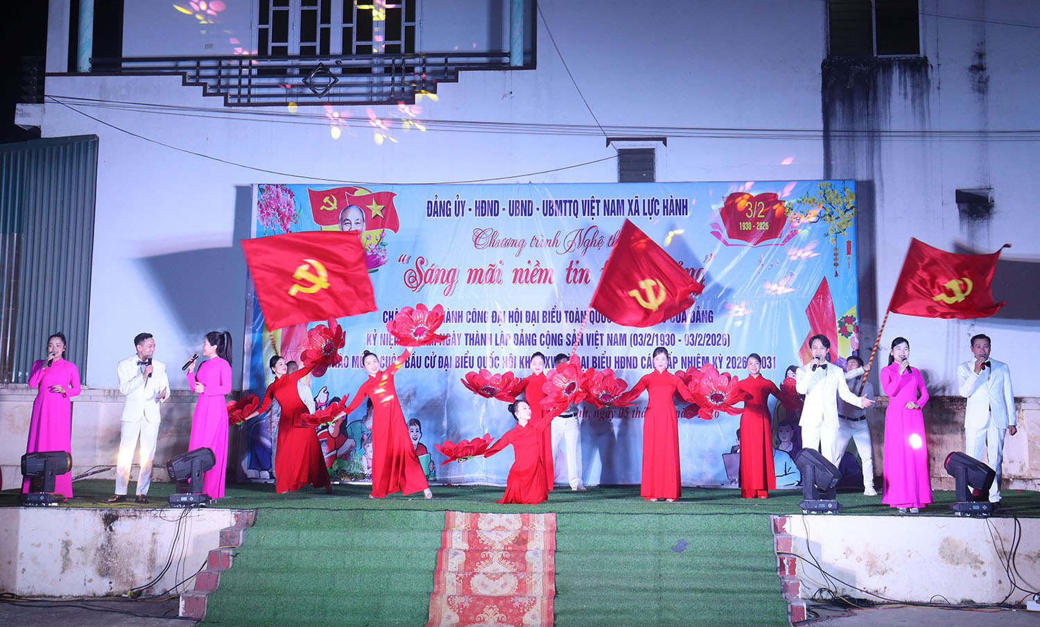 XÃ LỰC HÀNH TỔ CHỨC CHƯƠNG TRÌNH NGHỆ THUẬT  “SÁNG MÃI NIỀM TIN THEO ĐẢNG”