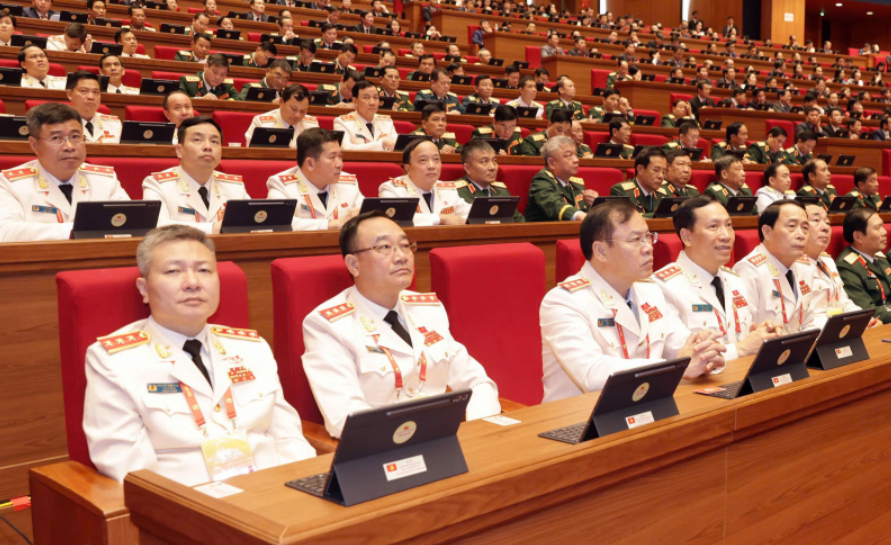 ĐẠI HỘI ĐẢNG XIV: ĐOÀN CHỦ TỊCH GỒM 16 ĐỒNG CHÍ ỦY VIÊN BỘ CHÍNH TRỊ