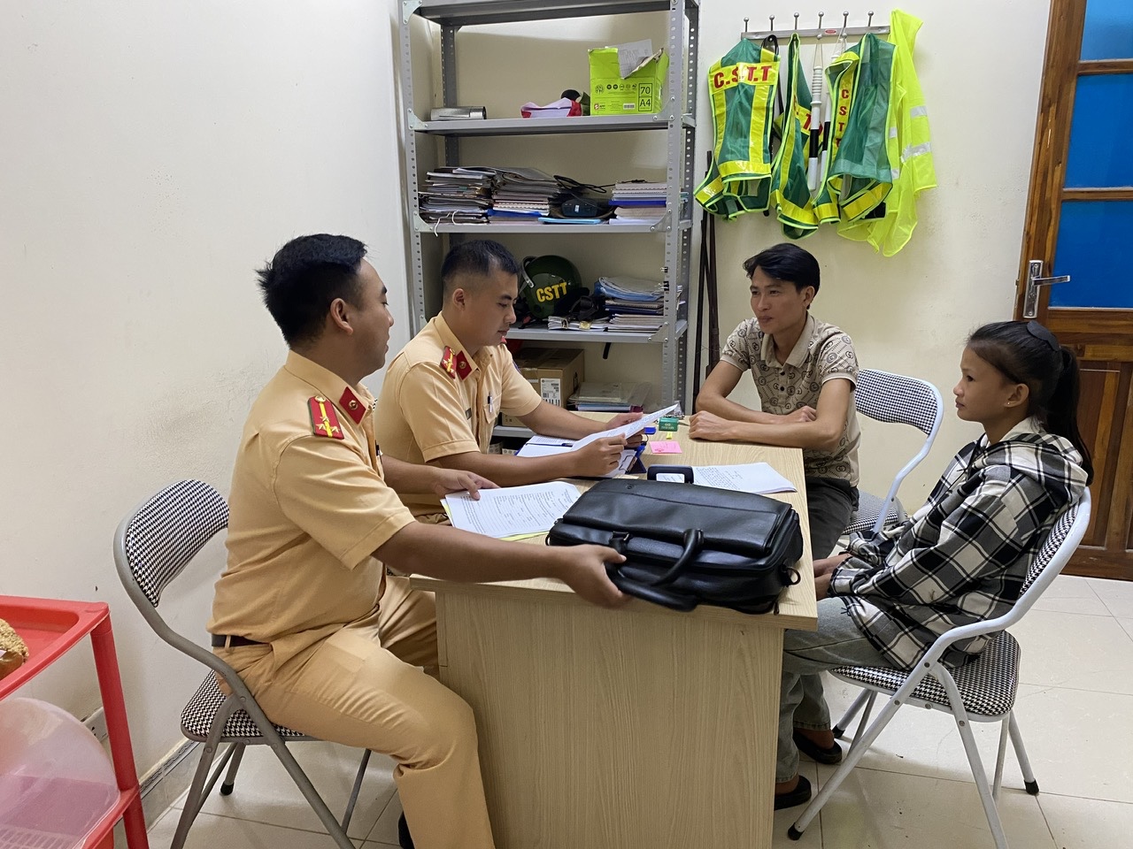 CÔNG AN XÃ BẠCH XA TĂNG CƯỜNG CÔNG TÁC TUẦN TRA, KIỂM SOÁT, XỬ LÝ VI PHẠM GIAO THÔNG 