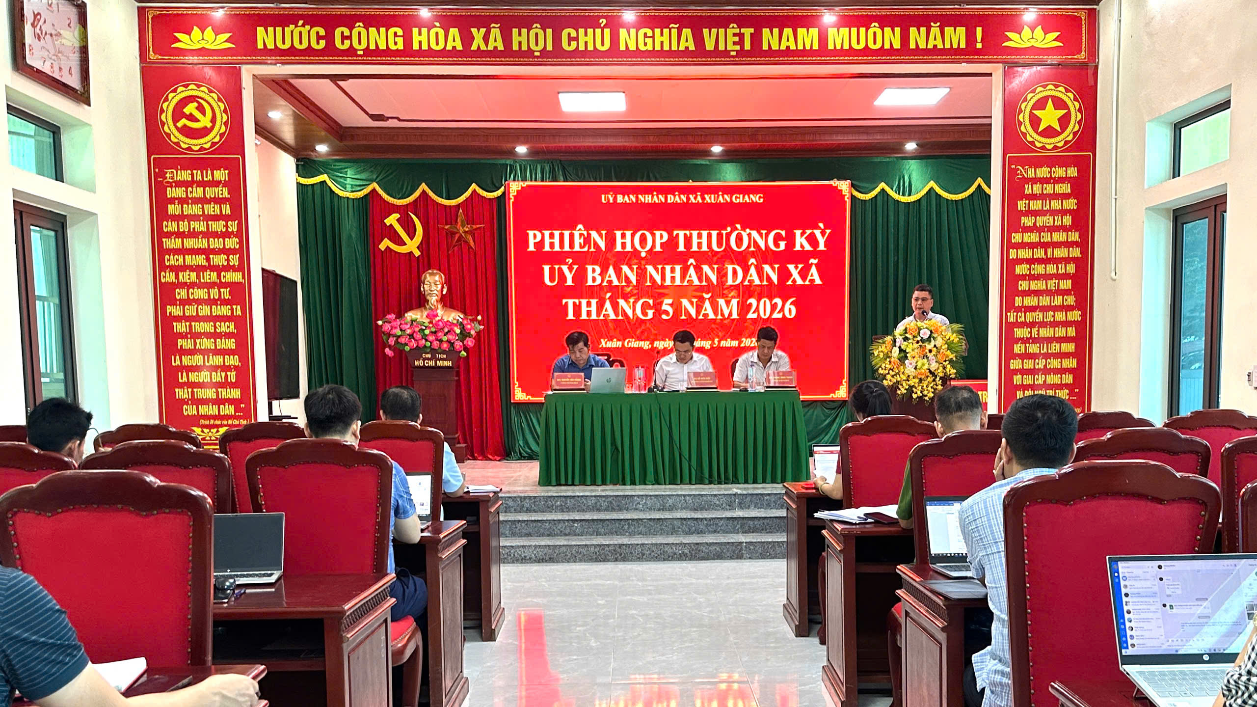 UBND XÃ XUÂN GIANG TỔ CHỨC PHIÊN HỌP THƯỜNG KỲ THÁNG 5 NĂM 2026.
