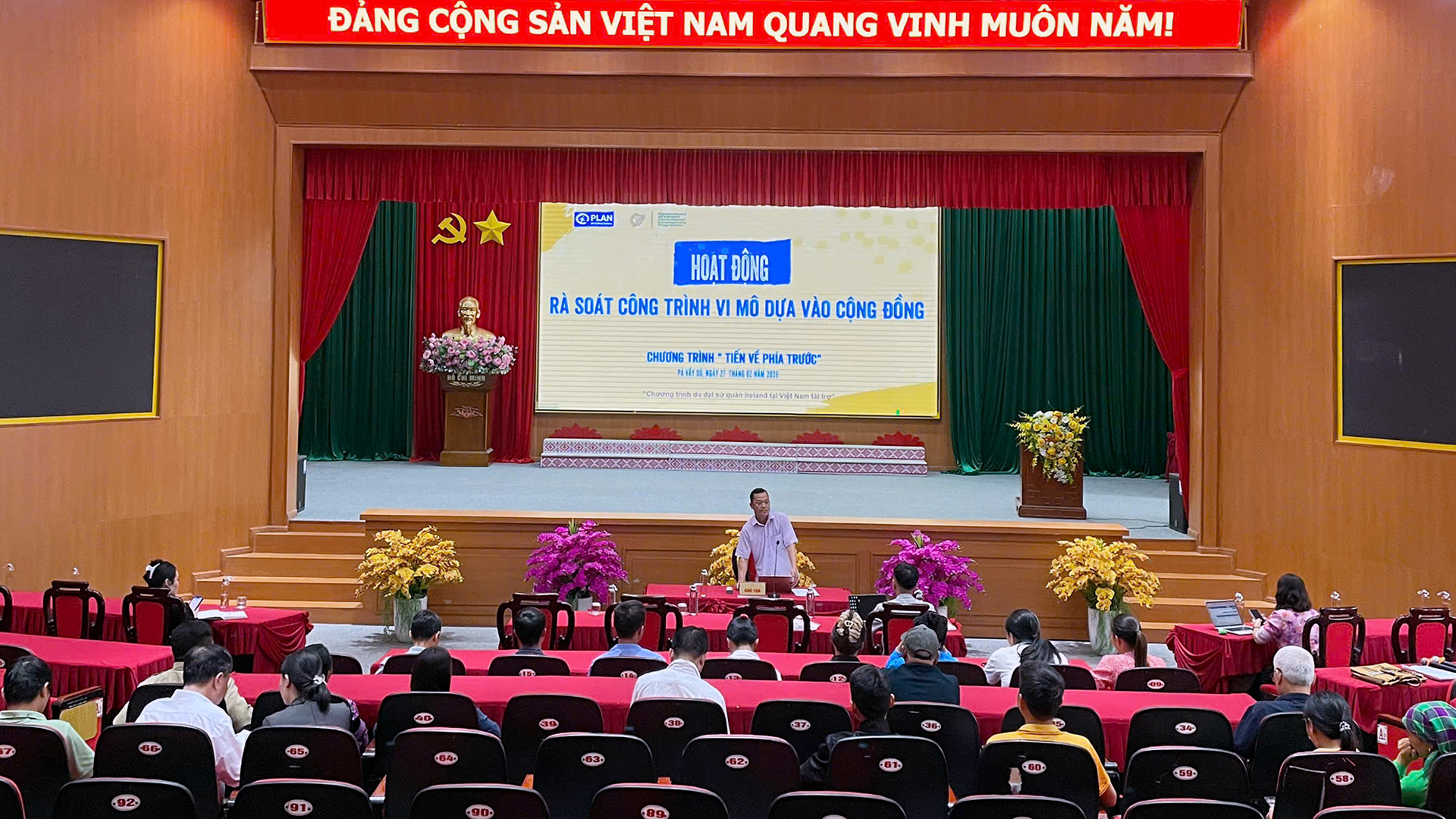 Xã Pà Vầy Sủ tổ chức rà soát nhu cầu xây dựng công trình vi mô dựa vào cộng đồng