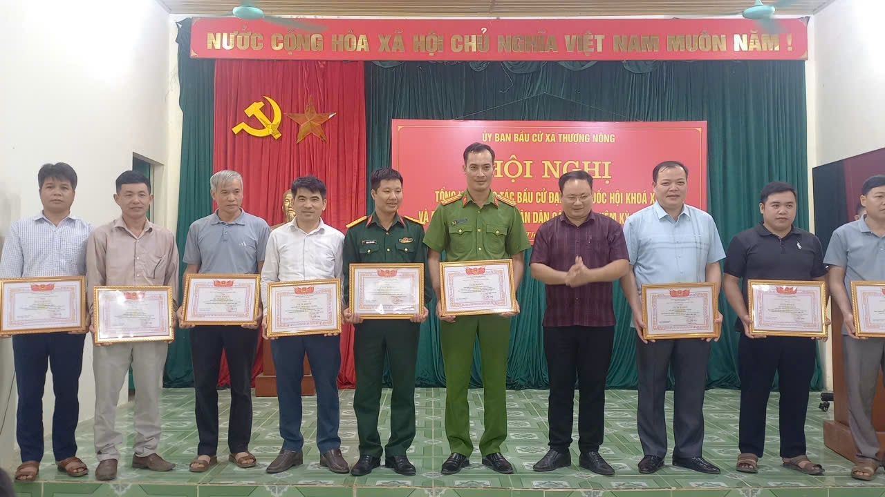 tổng kết 12.jpg