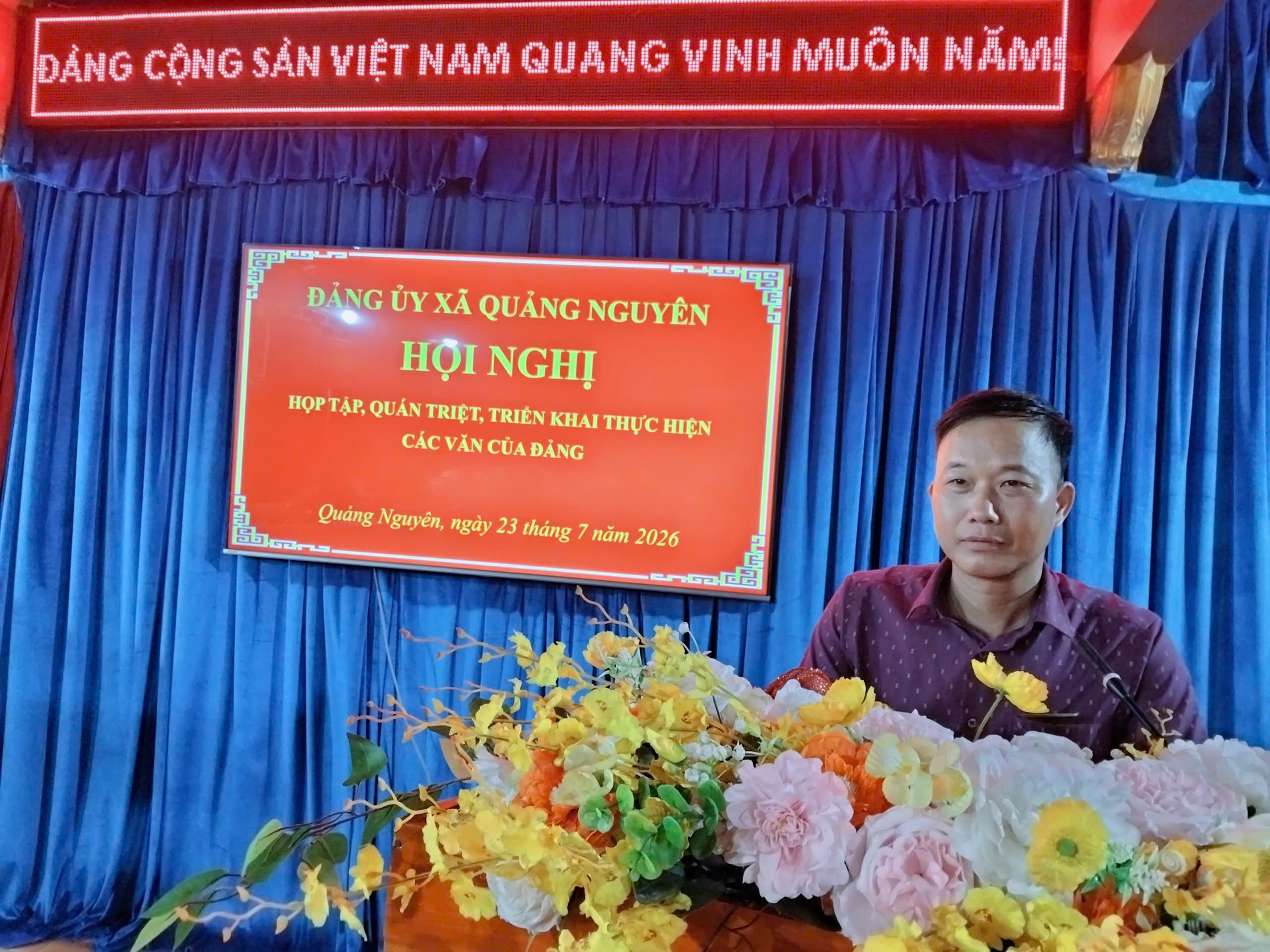ĐẢNG ỦY XÃ QUẢNG NGUYÊN TỔ CHỨC HỘI NGHỊ HỌC TẬP, QUÁN TRIỆT, TRIỂN KHAI THỰC HIỆN CÁC VĂN BẢN CỦA ĐẢNG