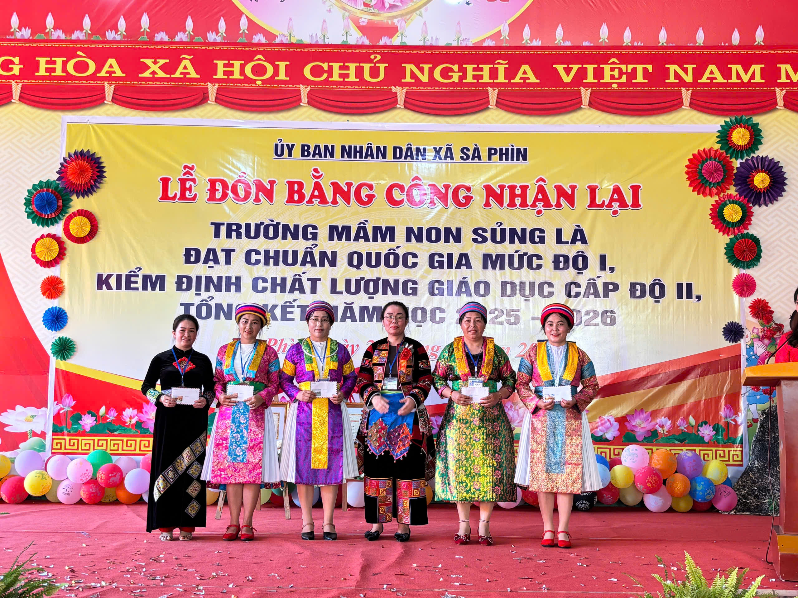 khen của Trường.jpg