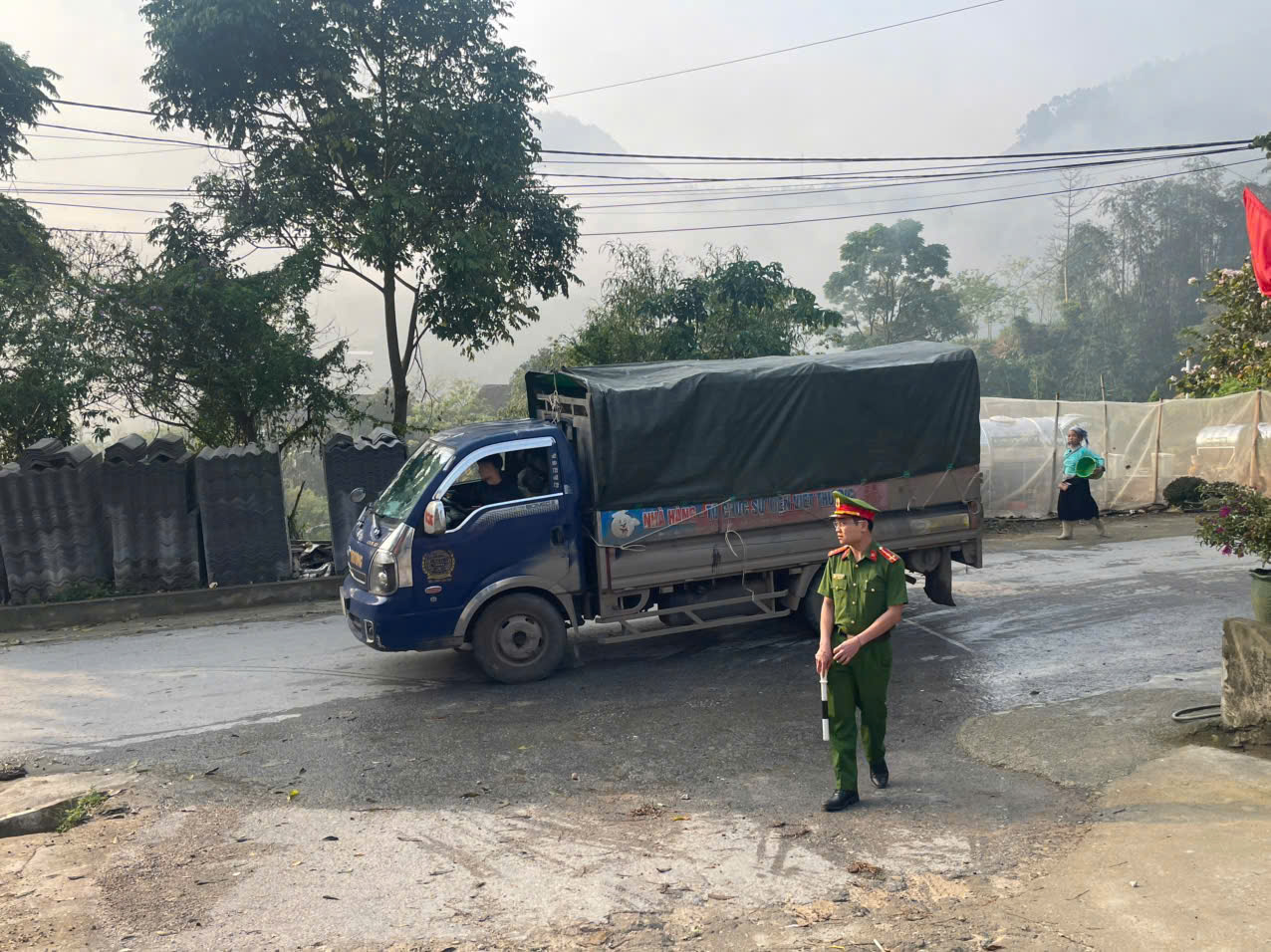 CÔNG AN XÃ NẤM DẨN ĐẢM BẢO AN NINH, TRẬT TỰ KỲ HỌP LẦN THỨ NHẤT HỘI ĐỒNG NHÂN DÂN KHÓA XXI, NHIỆM KỲ 2026-2031