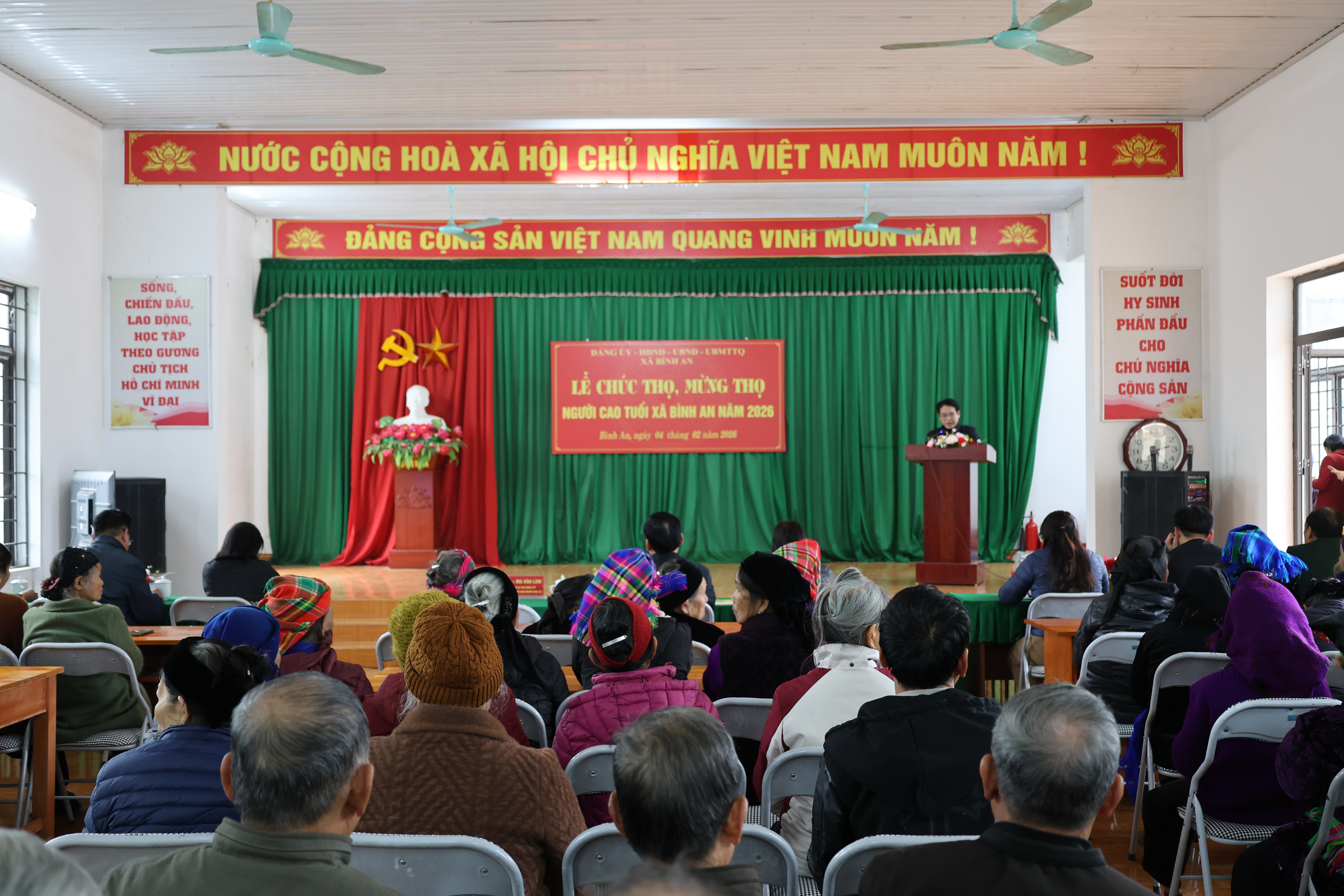 Đảng ủy, HĐND, UBND, Ủy ban MTTQ Việt Nam xã Bình An long trọng tổ chức Lễ chúc thọ, mừng thọ Người cao tuổi năm 2026
