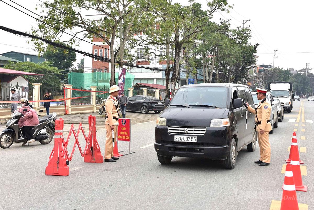 Xử lý 1.478 trường hợp vi phạm trật tự an toàn giao thông trong 9 ngày nghỉ Tết Nguyên đán