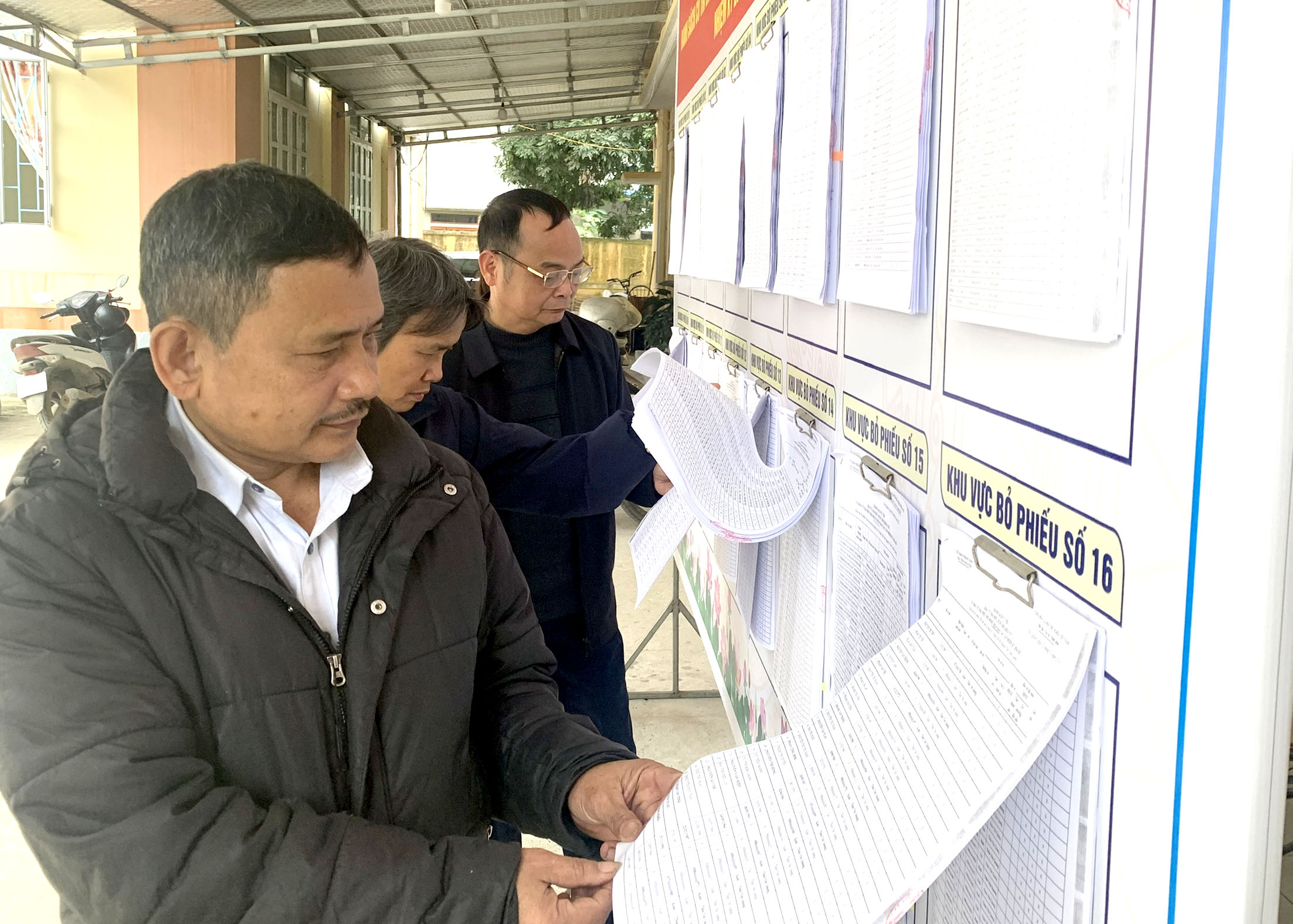 Yên Nguyên hoàn thành niêm yết danh sách cử tri, đảm bảo dân chủ, đúng luật