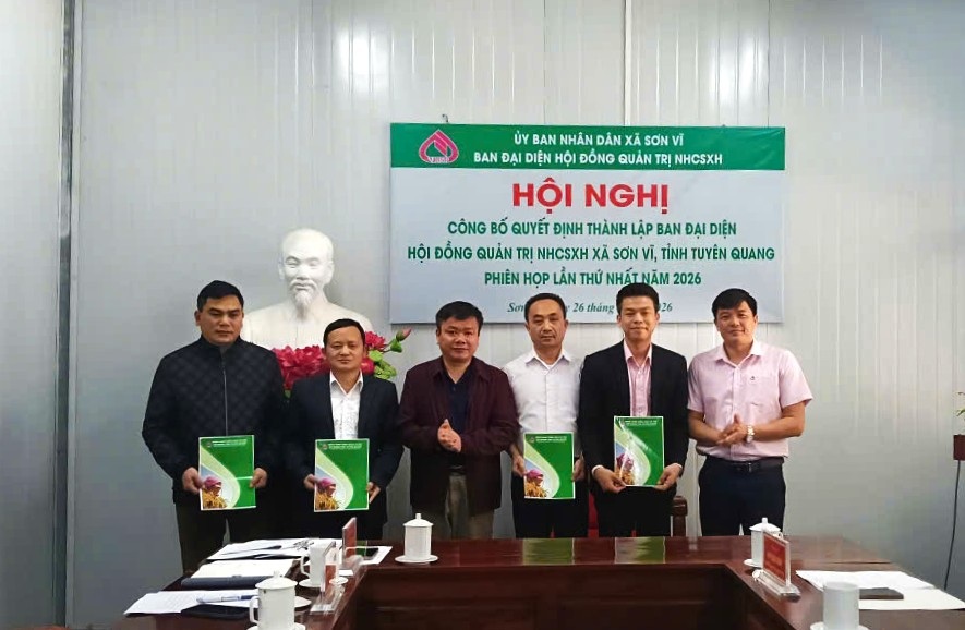 Hội nghị công bố quyết định thành lập Ban đại diện Hội đồng quản trị Ngân hàng Chính sách xã hội xã Sơn Vĩ