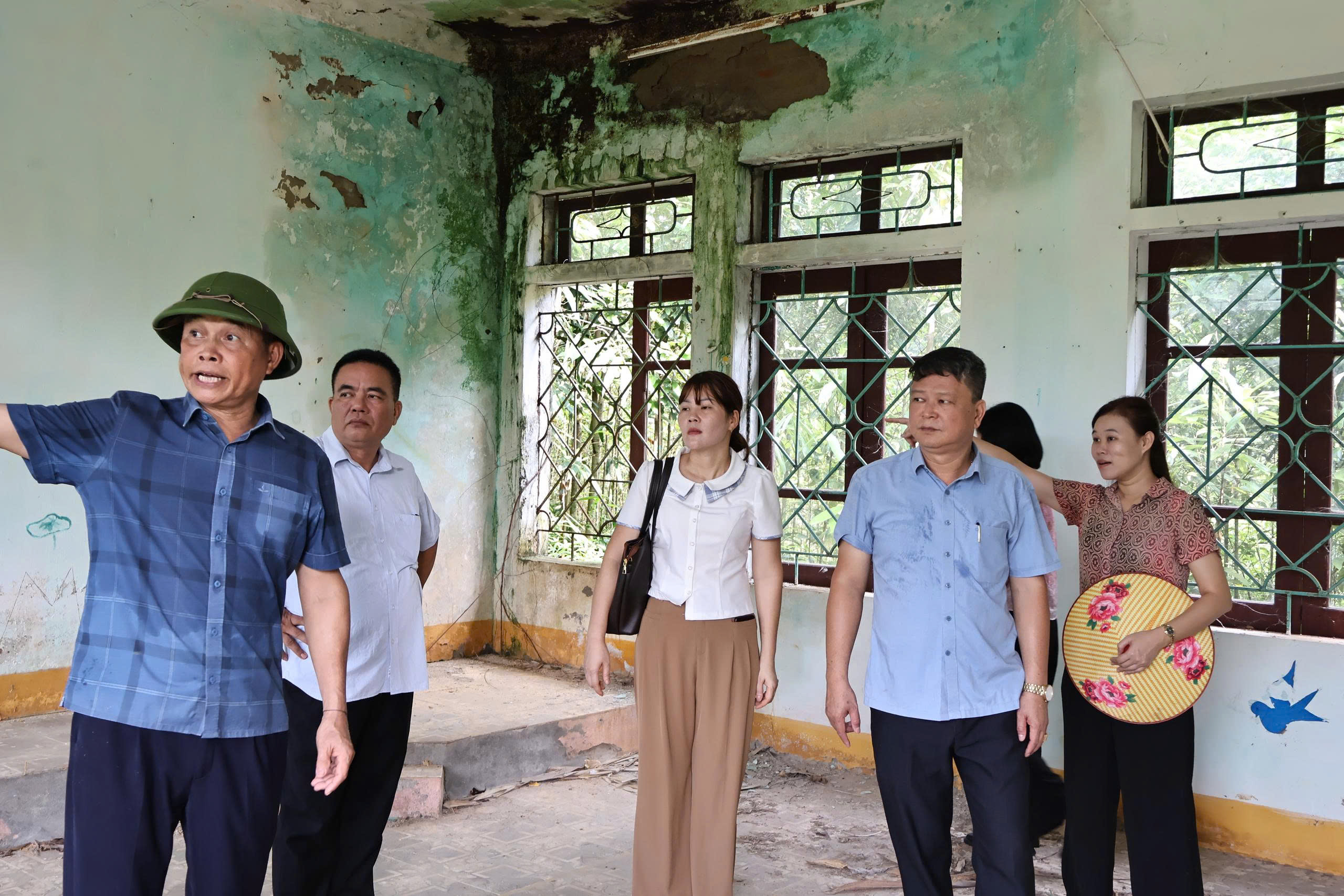 khảo sát trường điểm mầm non tiền phong làm trụ sở thôn 1.jpg
