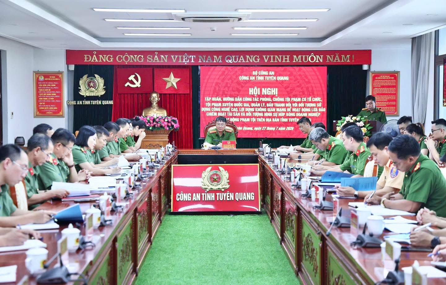CÔNG AN TỈNH TUYÊN QUANG TỔ CHỨC HỘI NGHỊ TẬP HUẤN, HƯỚNG DẪN CÔNG TÁC PHÒNG, CHỐNG TỘI PHẠM CÓ TỔ CHỨC