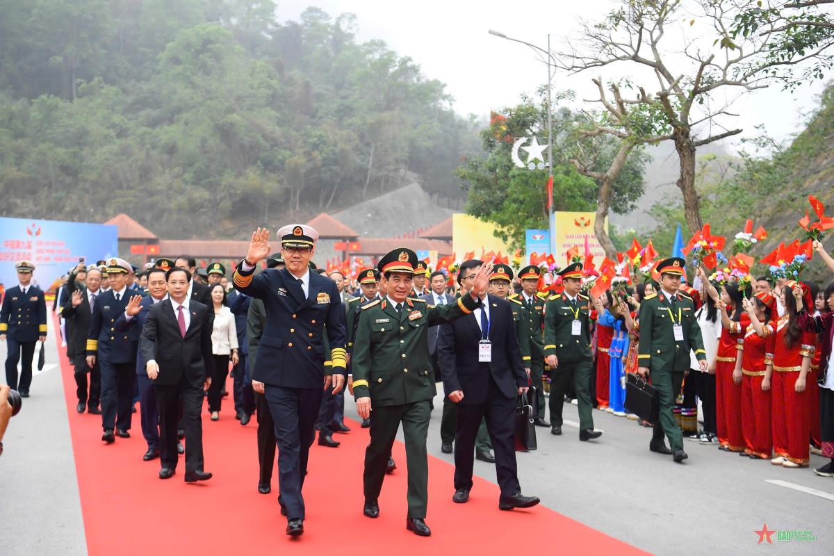 Giao lưu hữu nghị Quốc phòng biên giới góp phần đưa quan hệ Đối tác hợp tác chiến lược toàn diện Việt Nam - Trung Quốc lên tầm cao mới