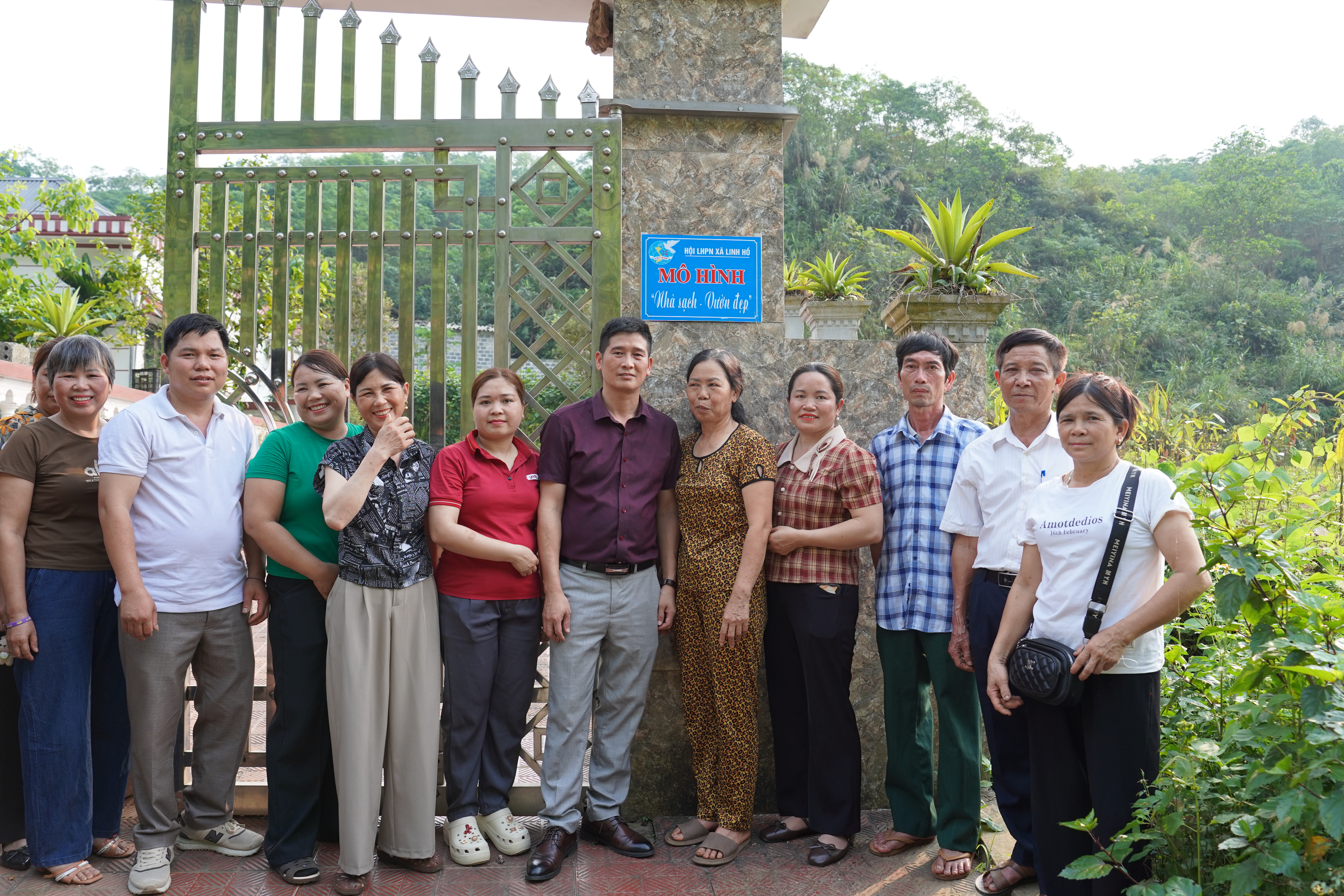 Nh&agrave; sạch 8.JPG