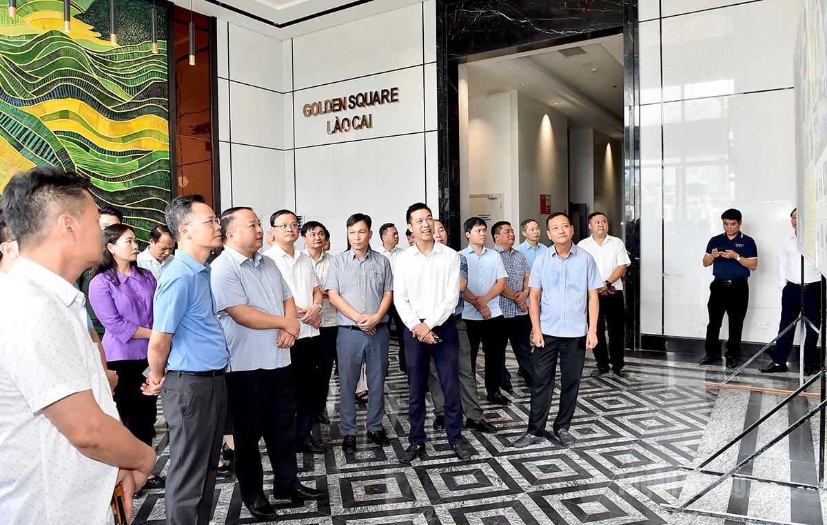 Đoàn công tác Ban Thường vụ Tỉnh ủy khảo sát dự án nhà ở xã hội tại tỉnh Lào Cai