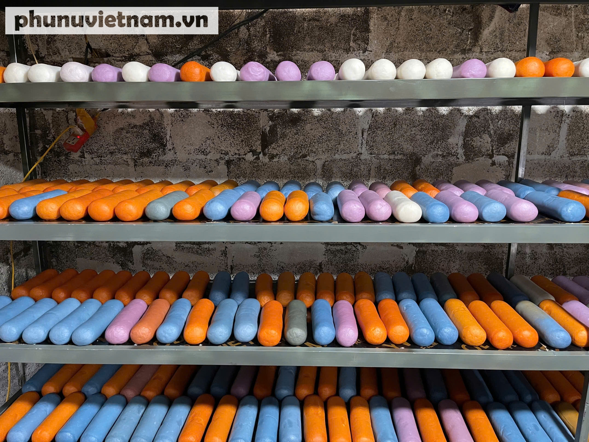 Đưa bánh đá trở thành sinh kế bền vững của phụ nữ dân tộc thiểu số và miền núi cực Bắc