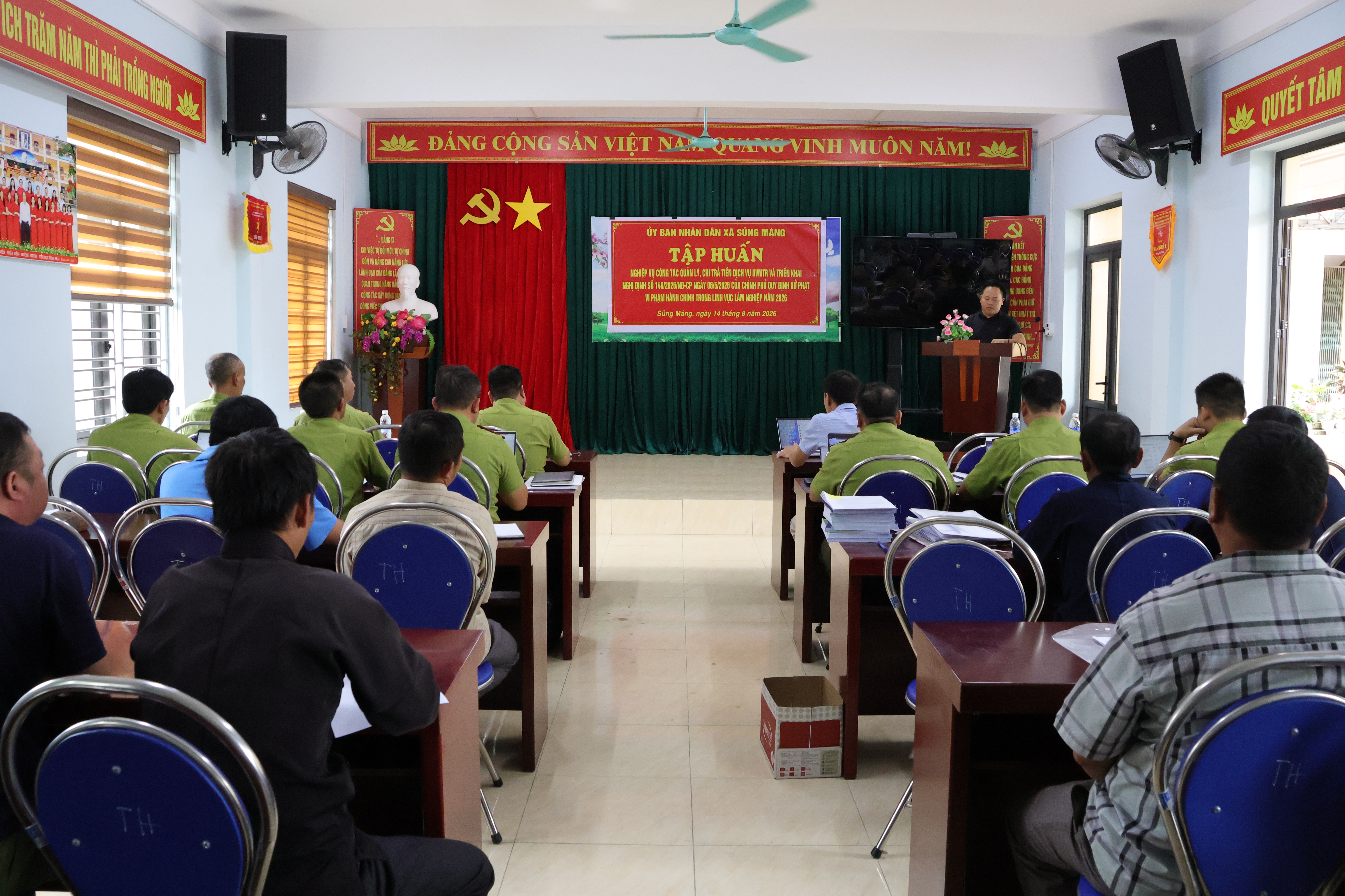 Sủng Máng tập huấn nghiệp vụ quản lý, chi trả tiền dịch vụ môi trường rừng