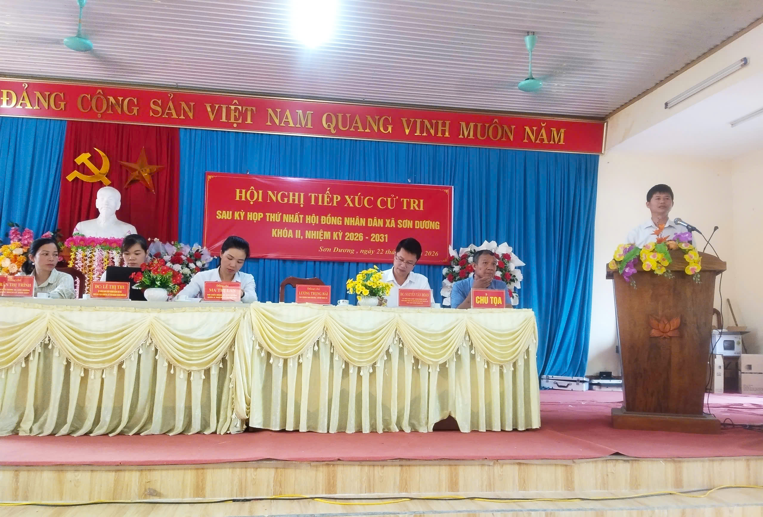 Tổ đại biểu số 01 HĐND xã Sơn Dương tiếp xúc cử tri thôn Trầm