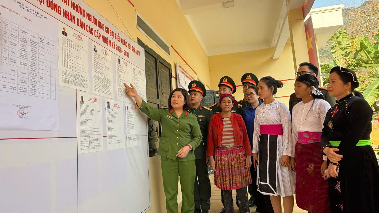 TĂNG CƯỜNG BẢO ĐẢM AN NINH, TRẬT TỰ PHỤC VỤ CÔNG TÁC BẦU CỬ