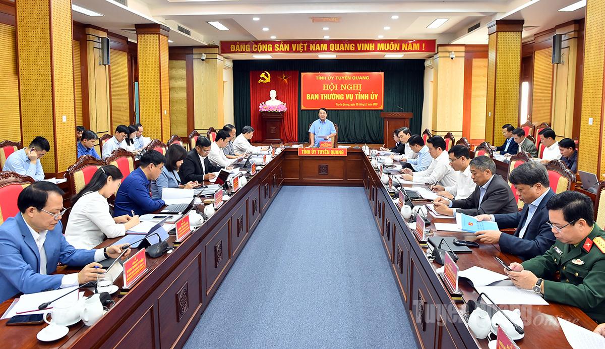 Các nghị quyết phải xác định rõ mục tiêu, nhiệm vụ, giải pháp và trách nhiệm của từng cơ quan, đơn vị