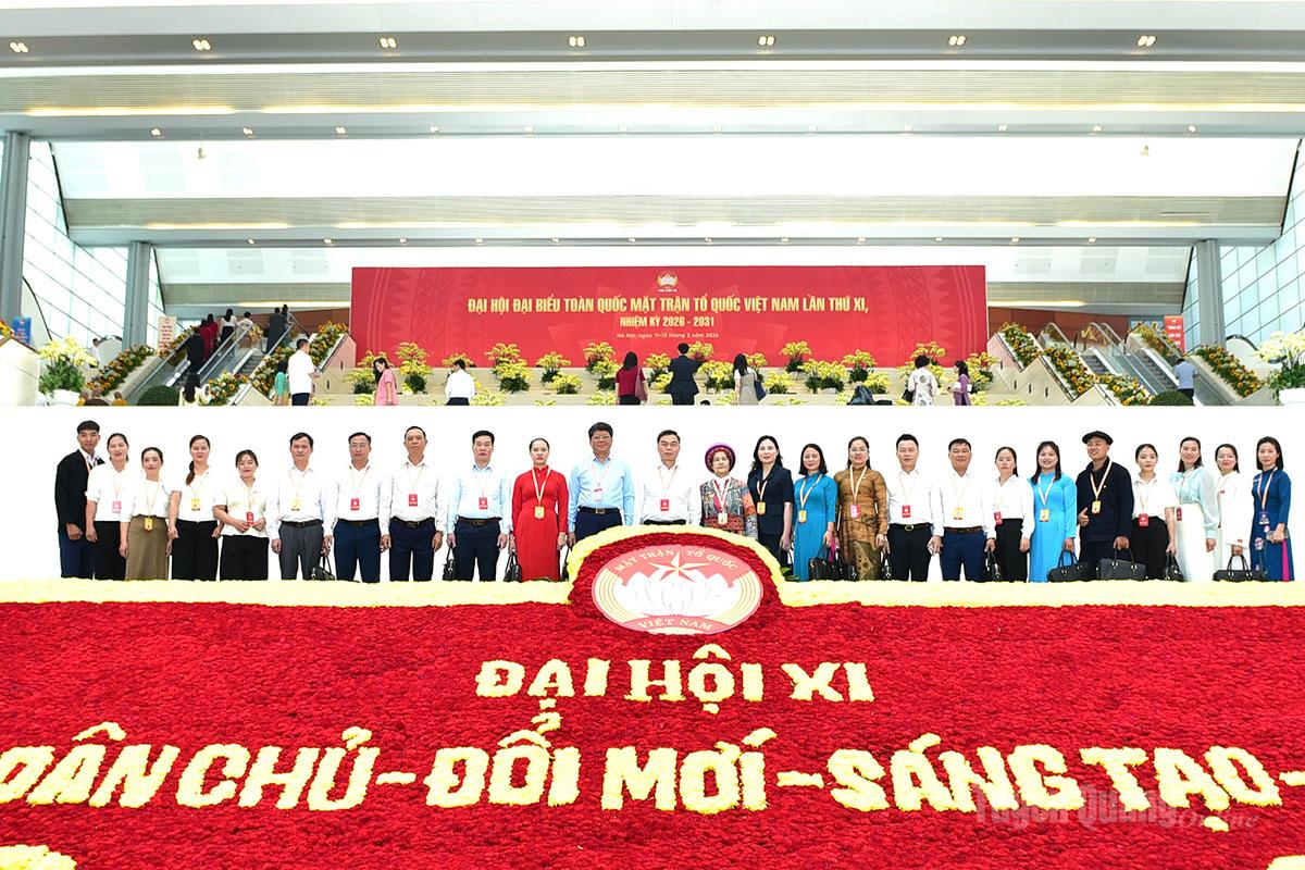 Phiên họp đầu tiên Đại hội đại biểu toàn quốc MTTQ Việt Nam lần thứ XI