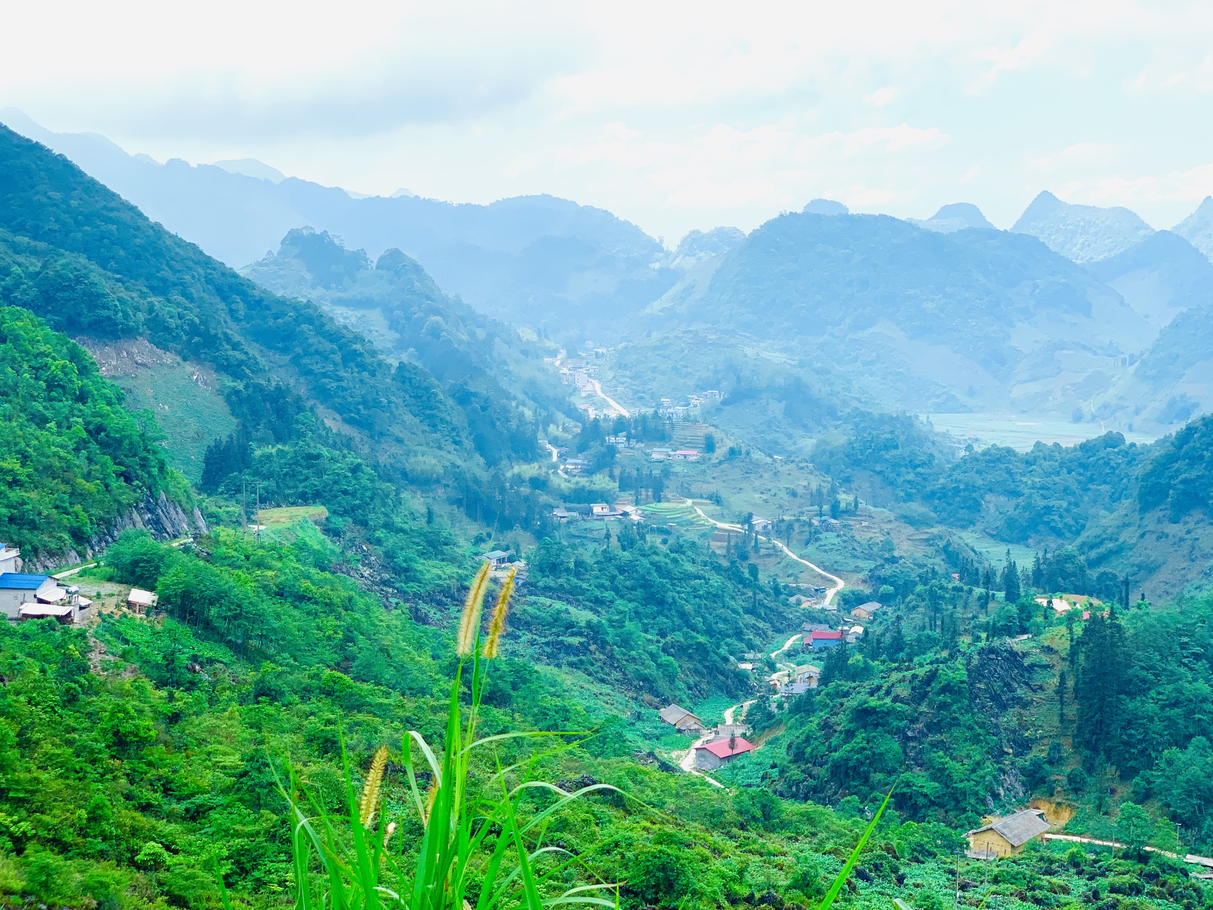 Tùng Vài- mảnh đất biên cương "hút" lòng người
