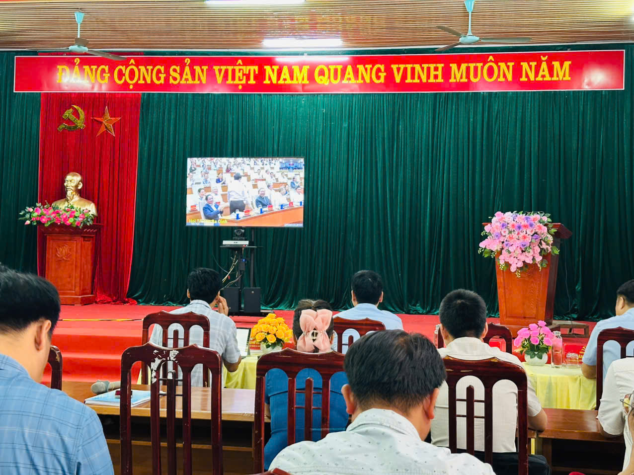 CÔN LÔN THAM GIA HỘI NGHỊ TOÀN QUỐC QUÁN TRIỆT NGHỊ QUYẾT TRUNG ƯƠNG KHÓA XIV.