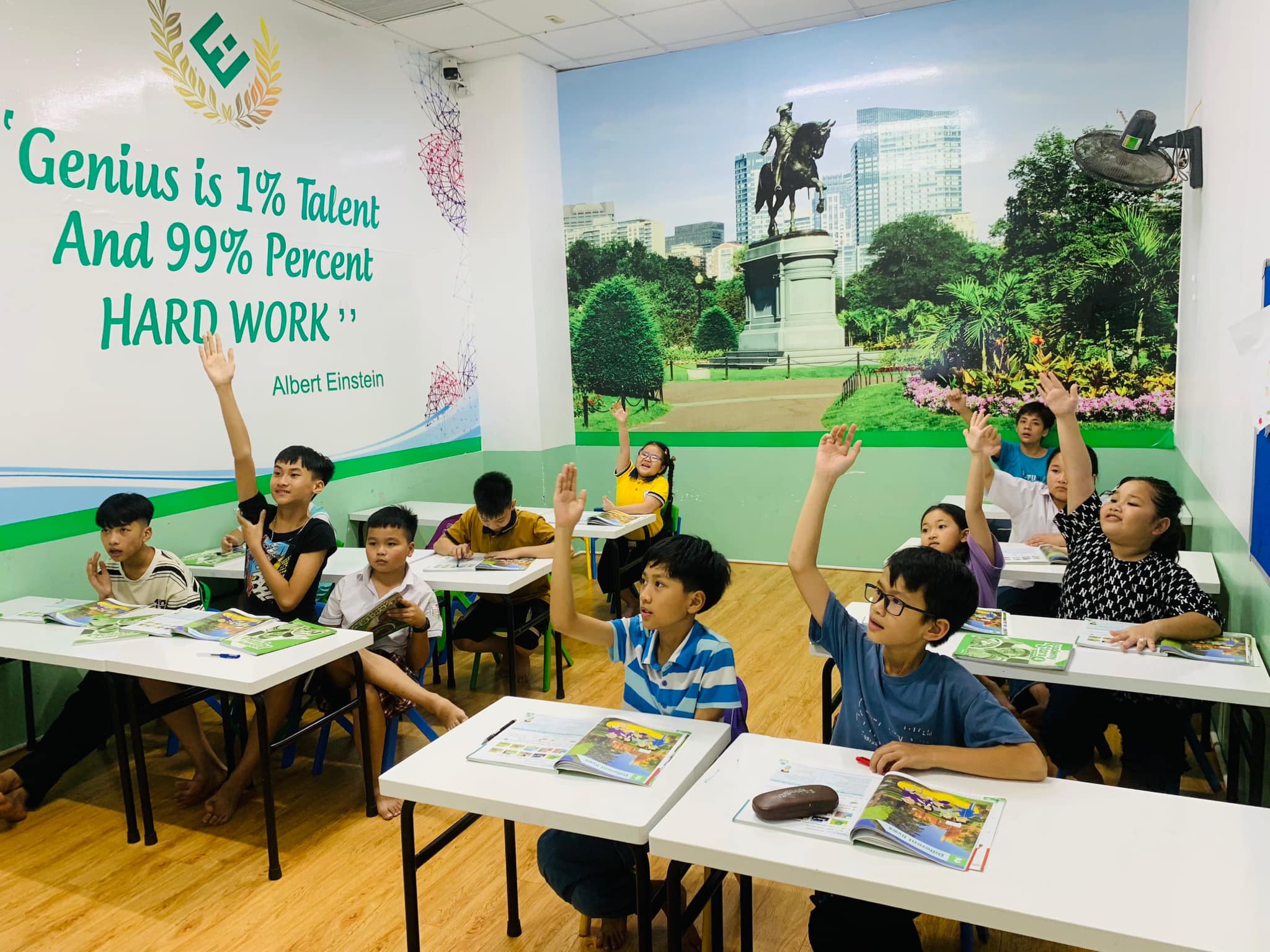 Triển khai Đề án đưa tiếng Anh thành ngôn ngữ thứ hai trong trường học