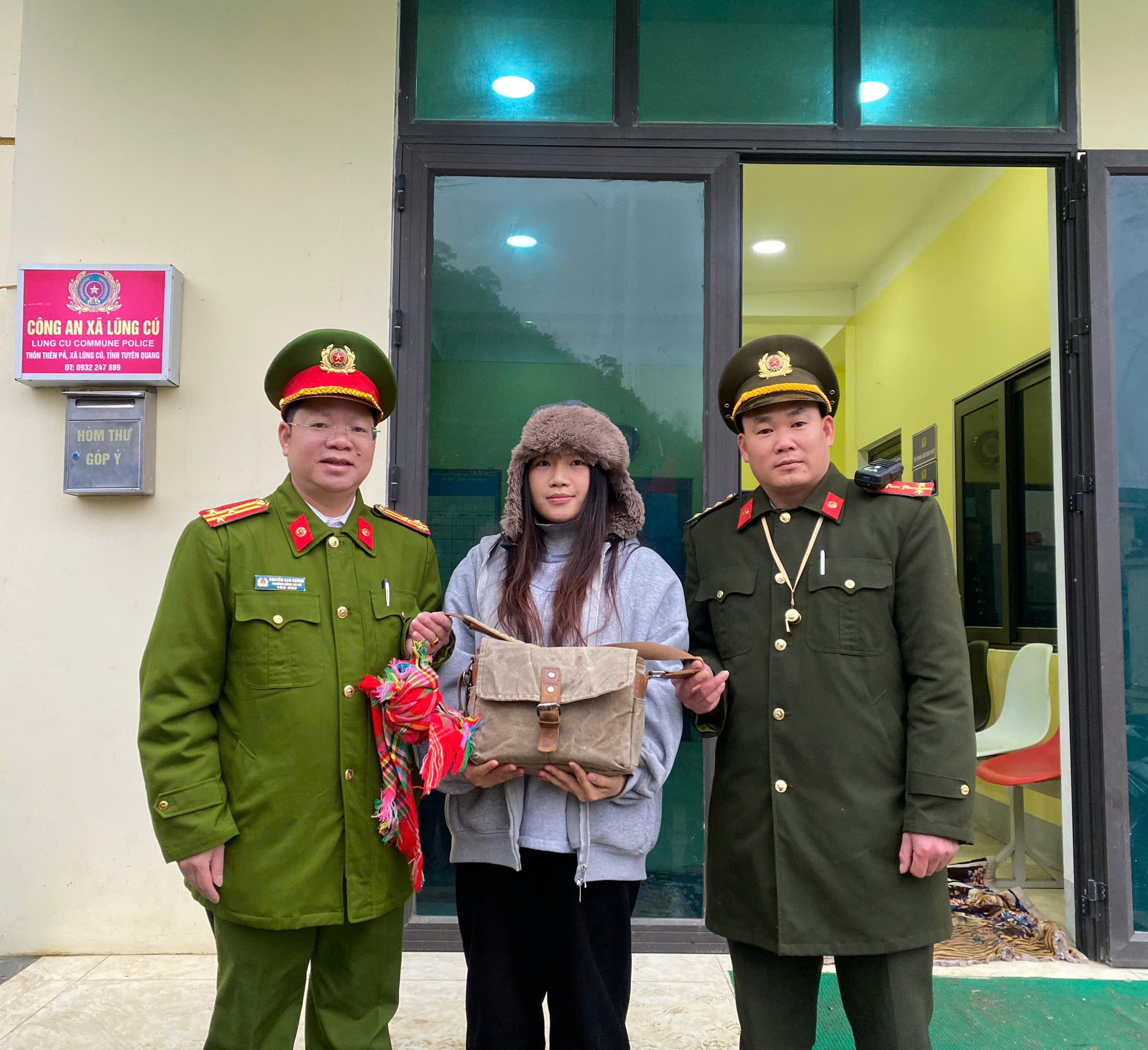 NGƯỜI DÂN GỬI THƯ CẢM ƠN LỰC LƯỢNG CÔNG AN XÃ GIÚP TÌM LẠI TÀI SẢN BỊ MẤT