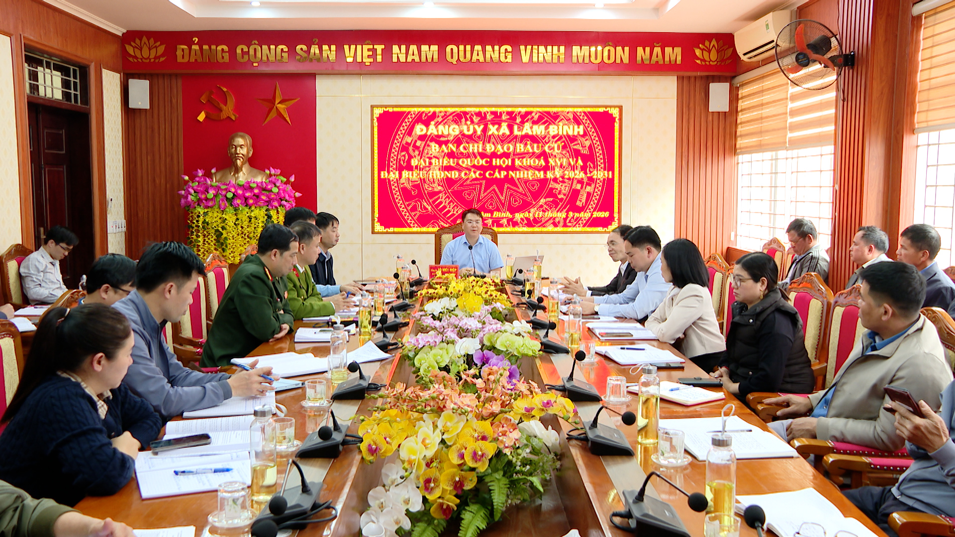 Xã Lâm Bình họp đánh giá tiến độ triển khai công tác bầu cử