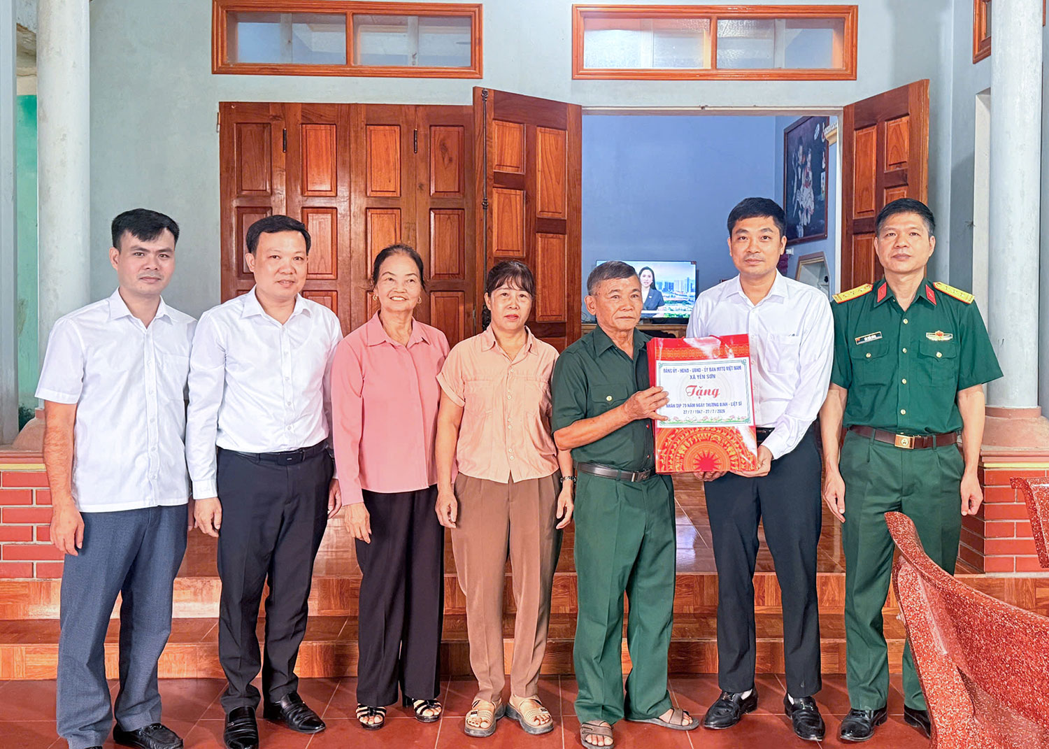 dc-Tuan-tang-qua-27.jpg