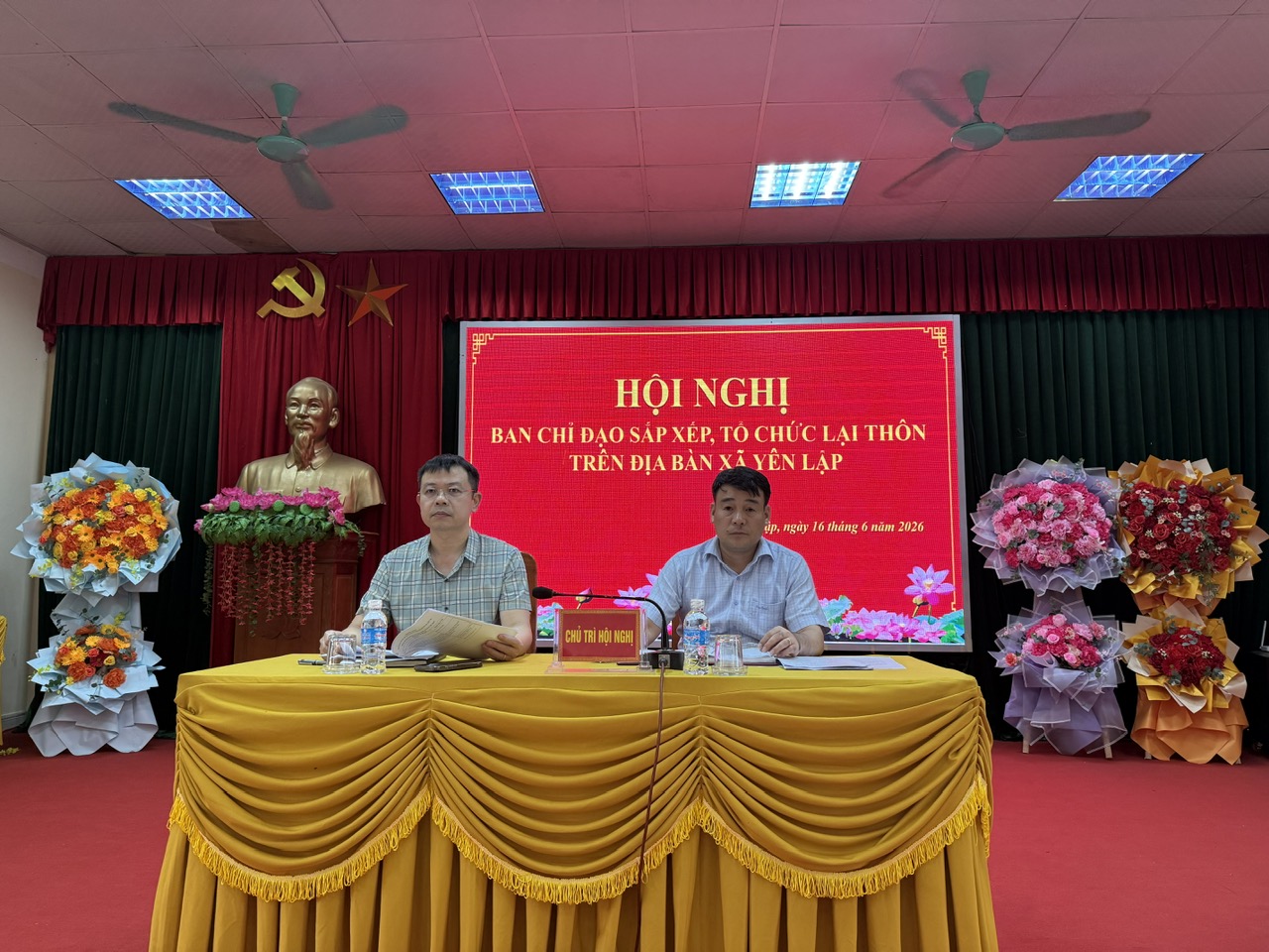 Hội nghị Ban Chỉ đạo sắp xếp, tổ chức lại thôn trên địa bàn xã Yên Lập