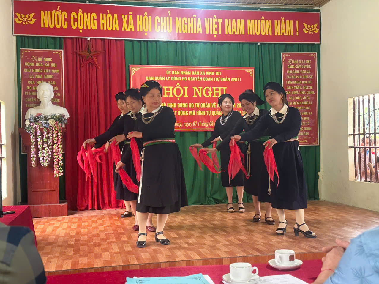 CÔNG AN XÃ VĨNH TUY TỔ CHỨC TỔNG KẾT MÔ HÌNH DÒNG HỌ NGUYỄN TỰ QUẢN VỀ ANTT NĂM 2026