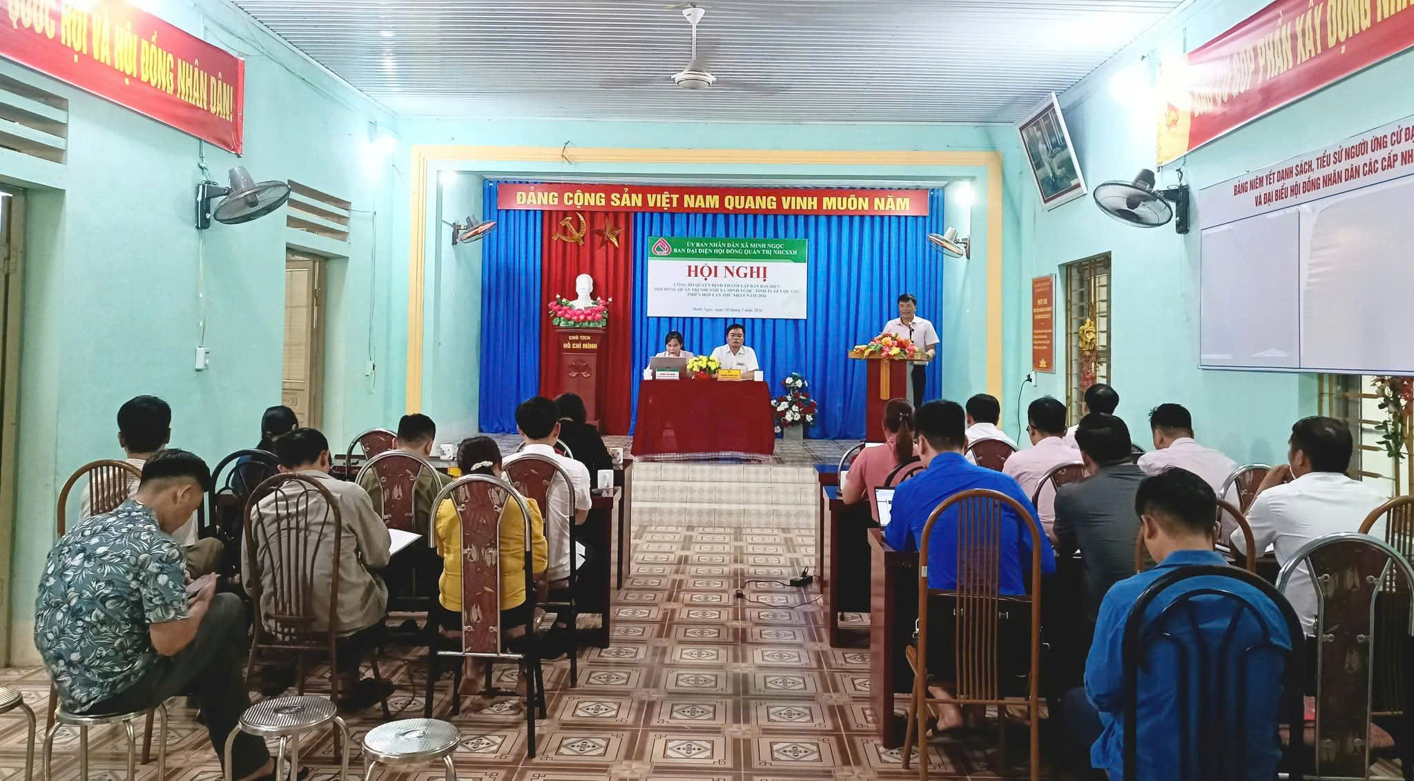 HỘI NGHỊ CÔNG BỐ QUYẾT ĐỊNH THÀNH LẬP BAN ĐẠI DIỆN HĐQT NHCSXH MINH NGỌC VÀ PHIÊN HỌP THỨ NHẤT NĂM 2026